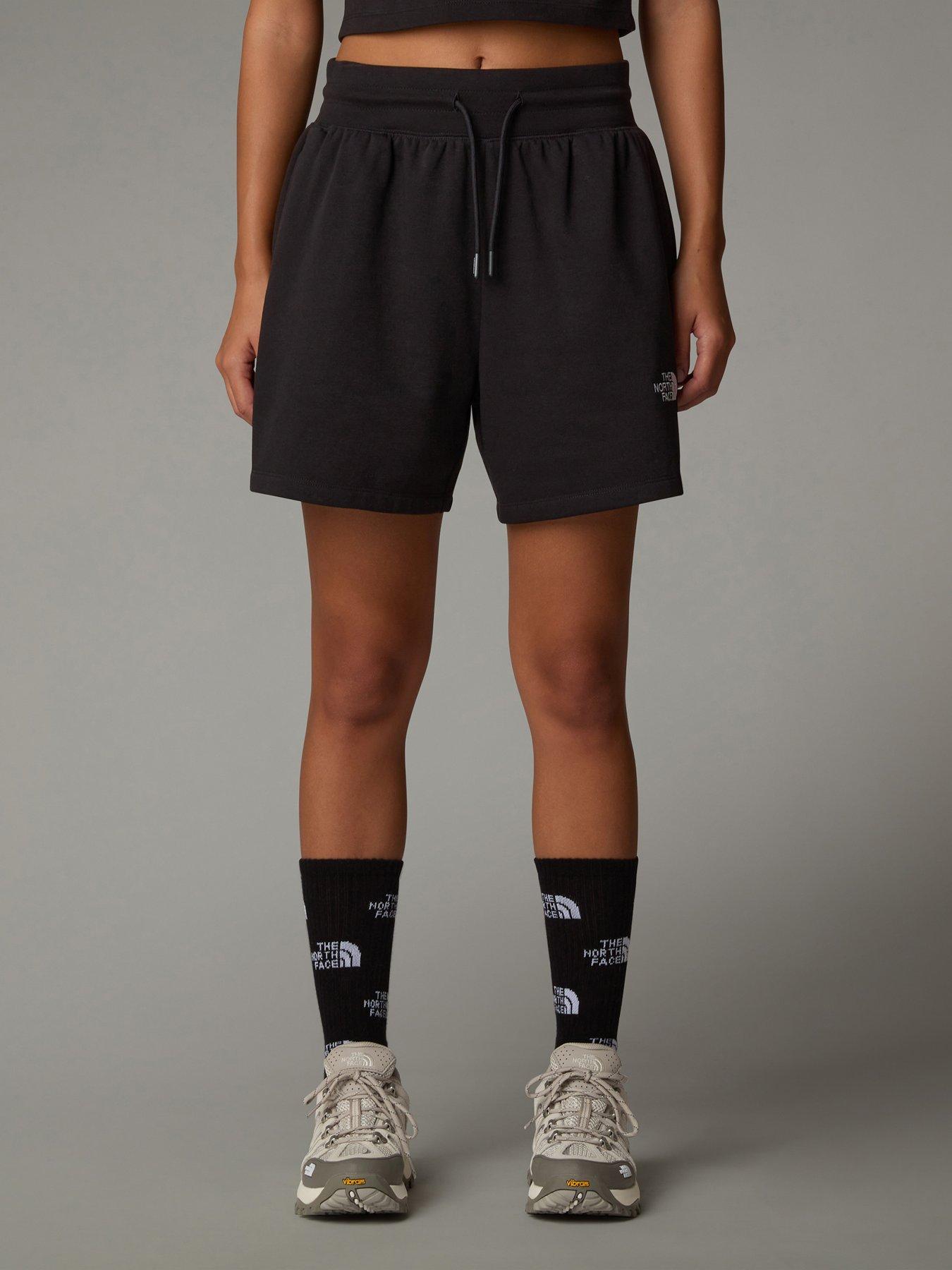 undefined Women's Essential Relaxed Shorts - Black