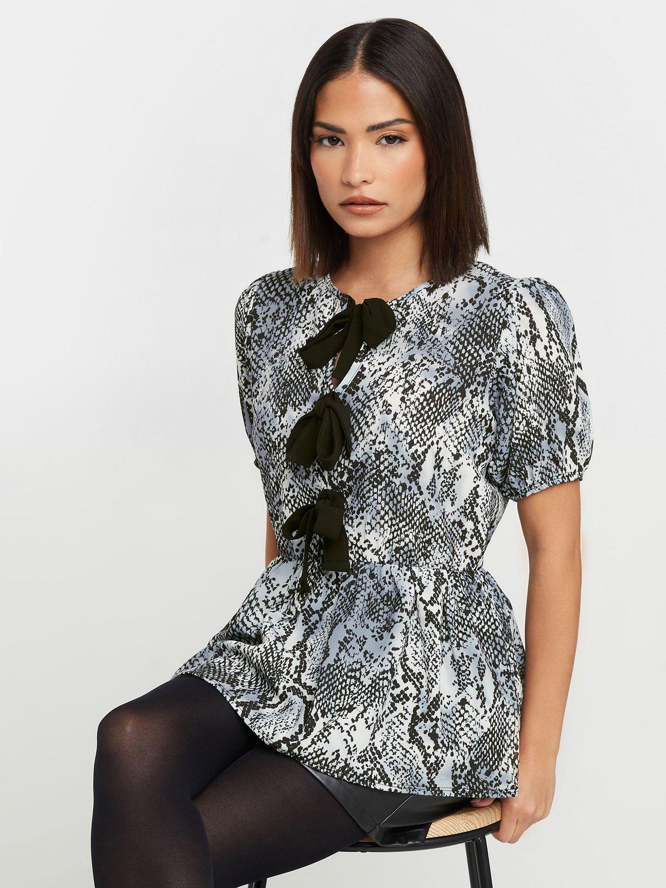 undefined Petite Snake Bow Top - Grey