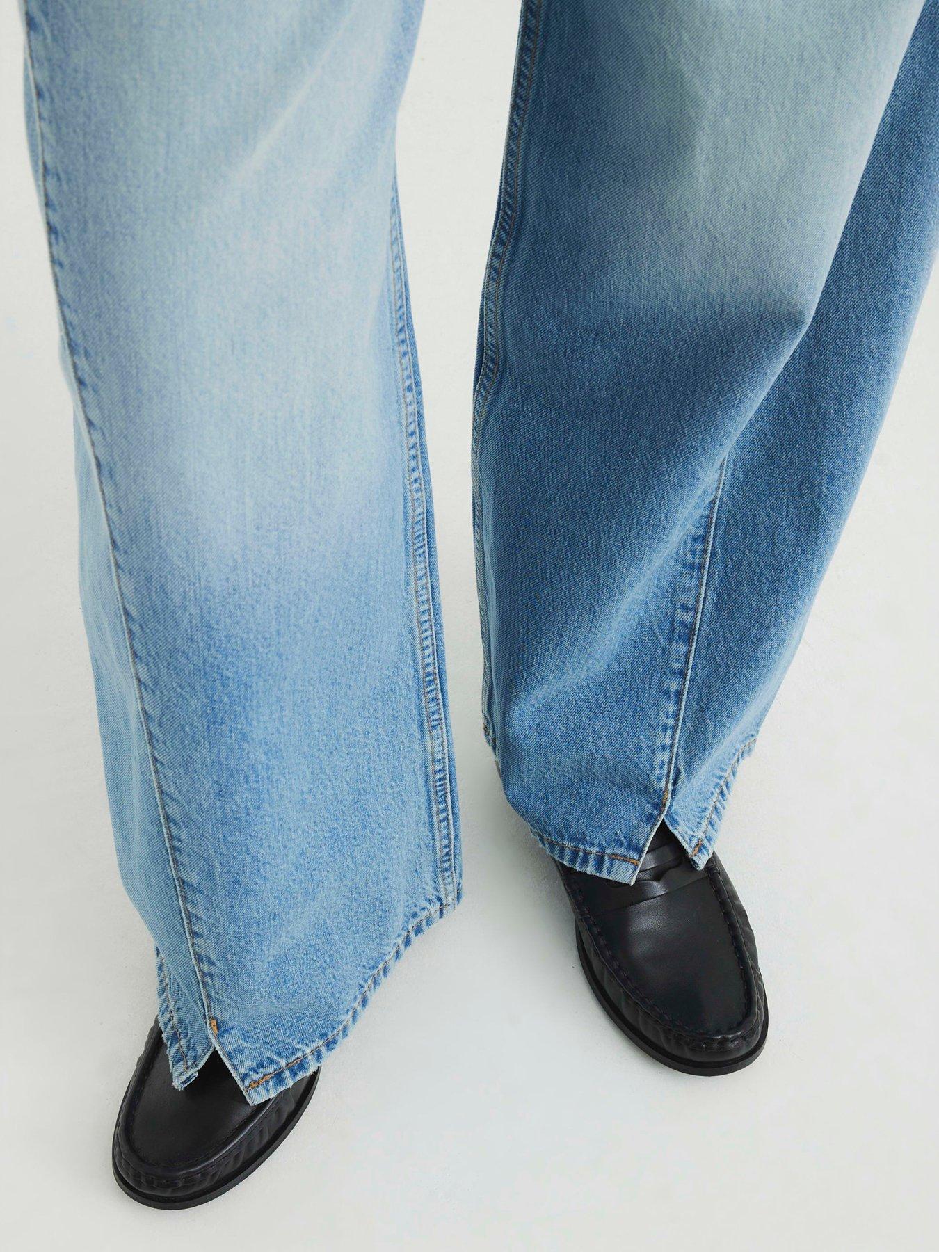 Image 4 of 4 of River Island Baggy Wide Leg Jean - Light Denim