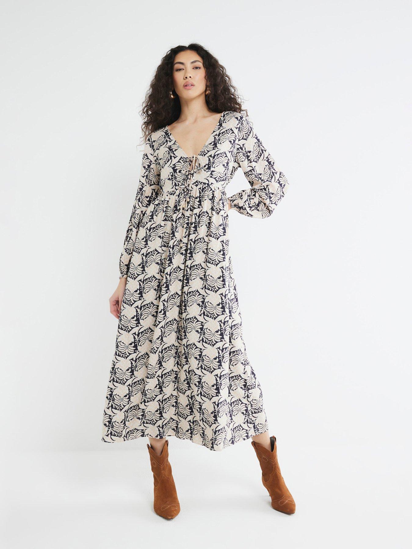 River Island V Neck Printed Maxi Dress - Black