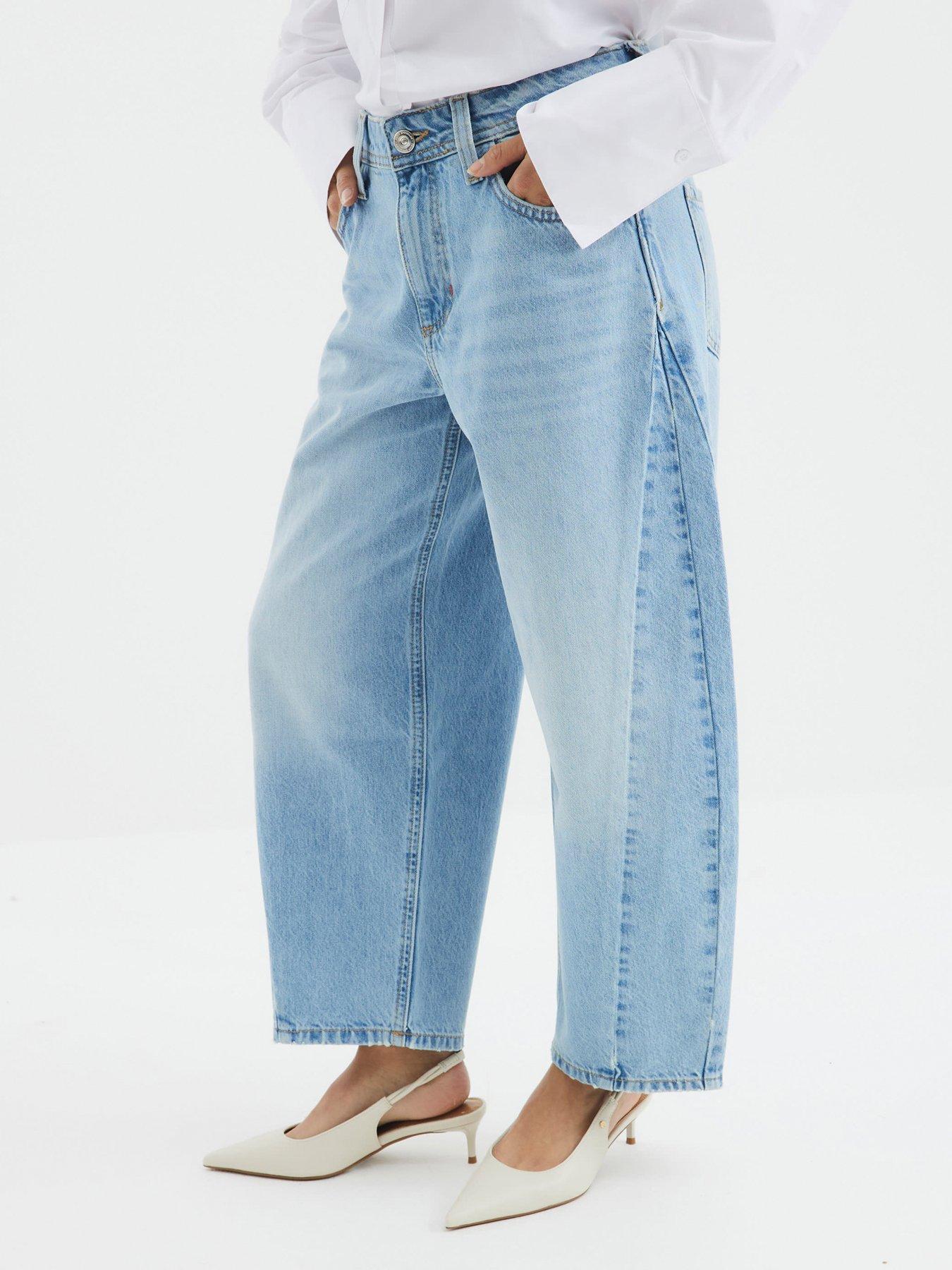 undefined Seam Barrel Jeans - Light Blue