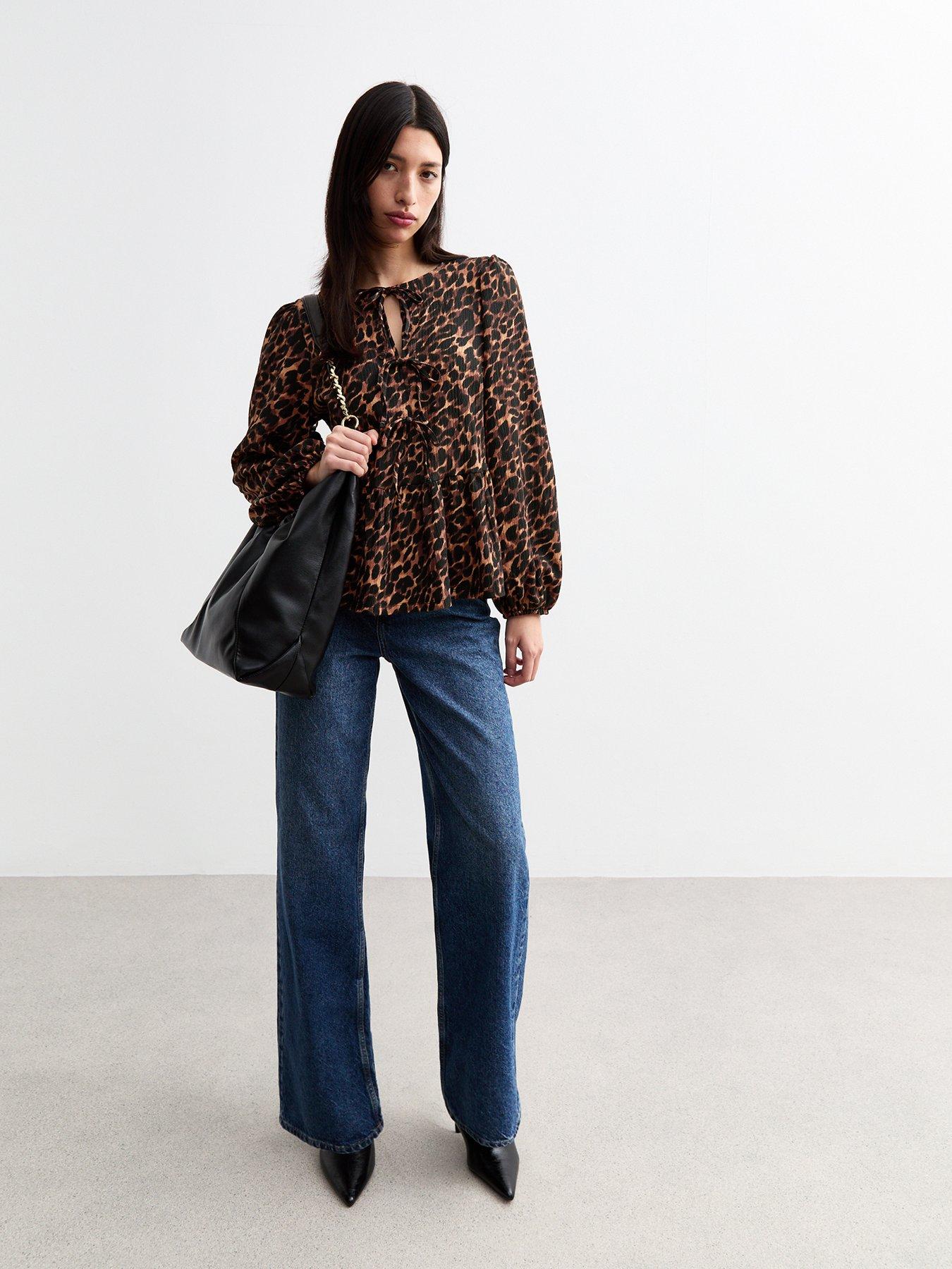 Image 3 of 5 of New Look Brown Leopard Print Keyhole Detail Top