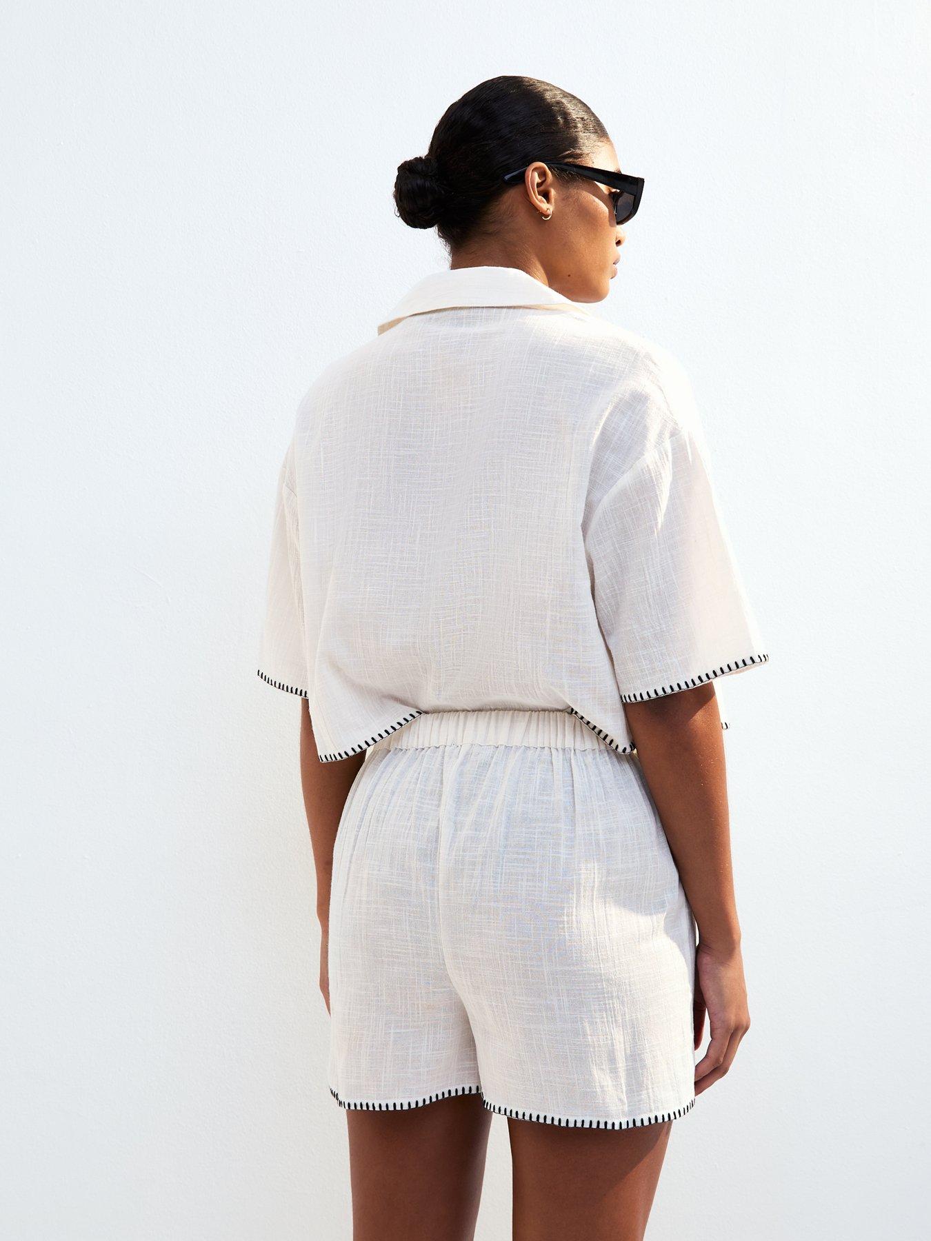 Image 2 of 6 of New Look Cream Textured Blanket Stitch Beach Shorts