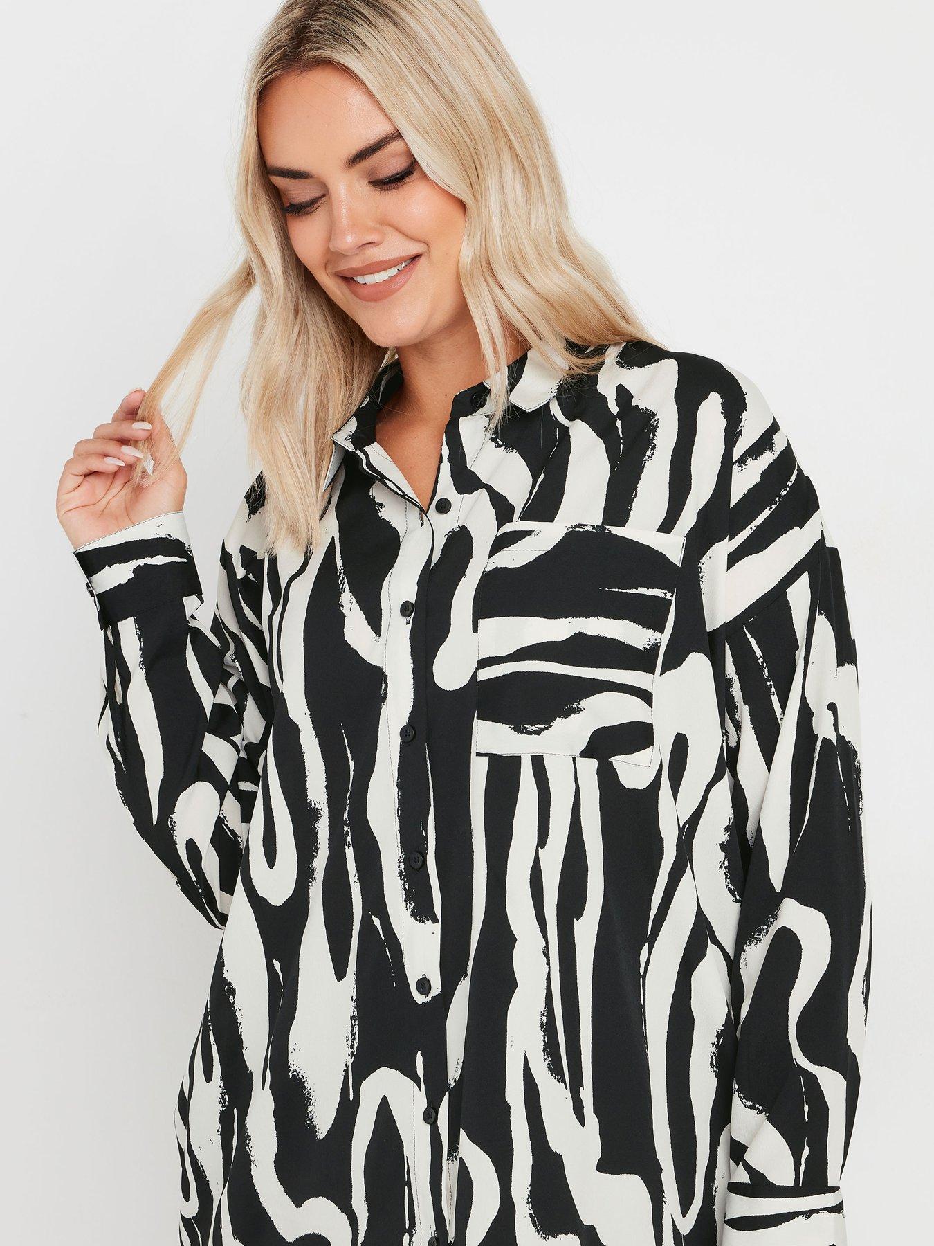 Image 4 of 4 of Yours Curve Oversized Shirt - White