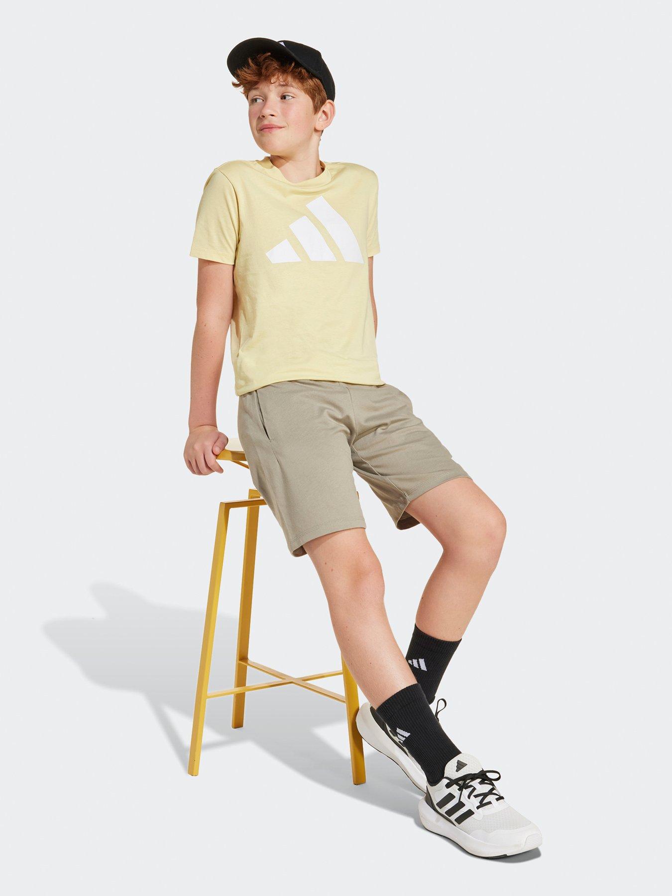 Image 3 of 5 of adidas Sportswear Junior Unisex Essentials Shorts Kids - Beige