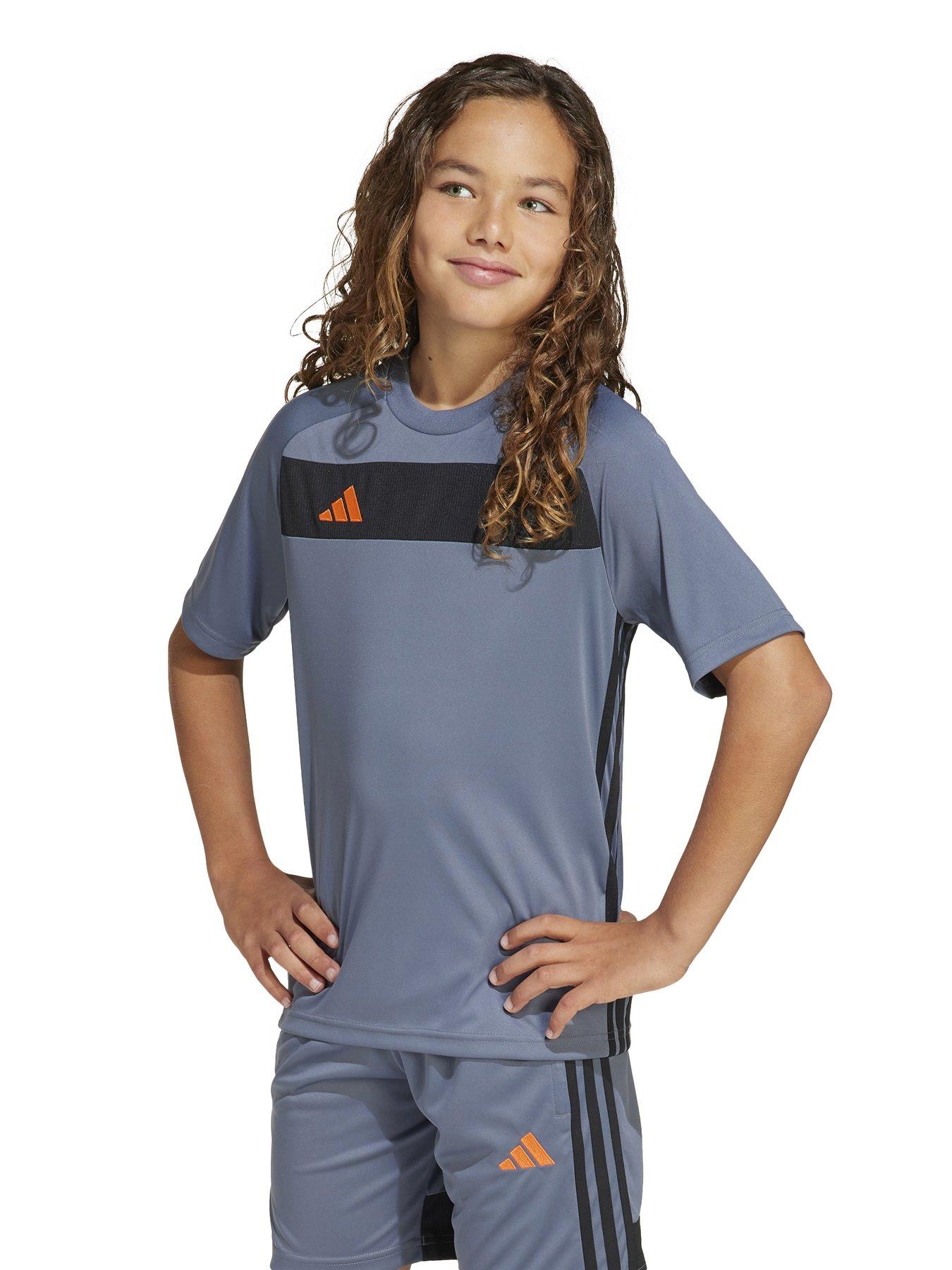 undefined Youth Tiro Essentials Tee - Grey