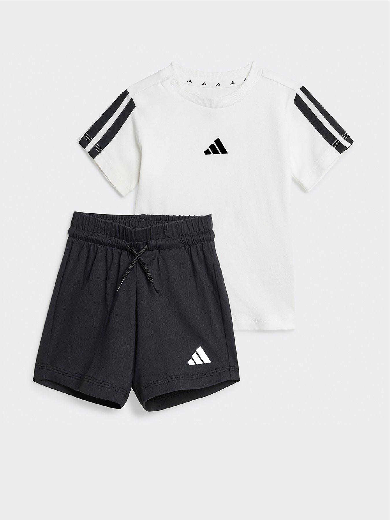 Image 1 of 5 of adidas Sportswear Infant Unisex Essentials T-Shirt &amp; Short Set&nbsp;- White