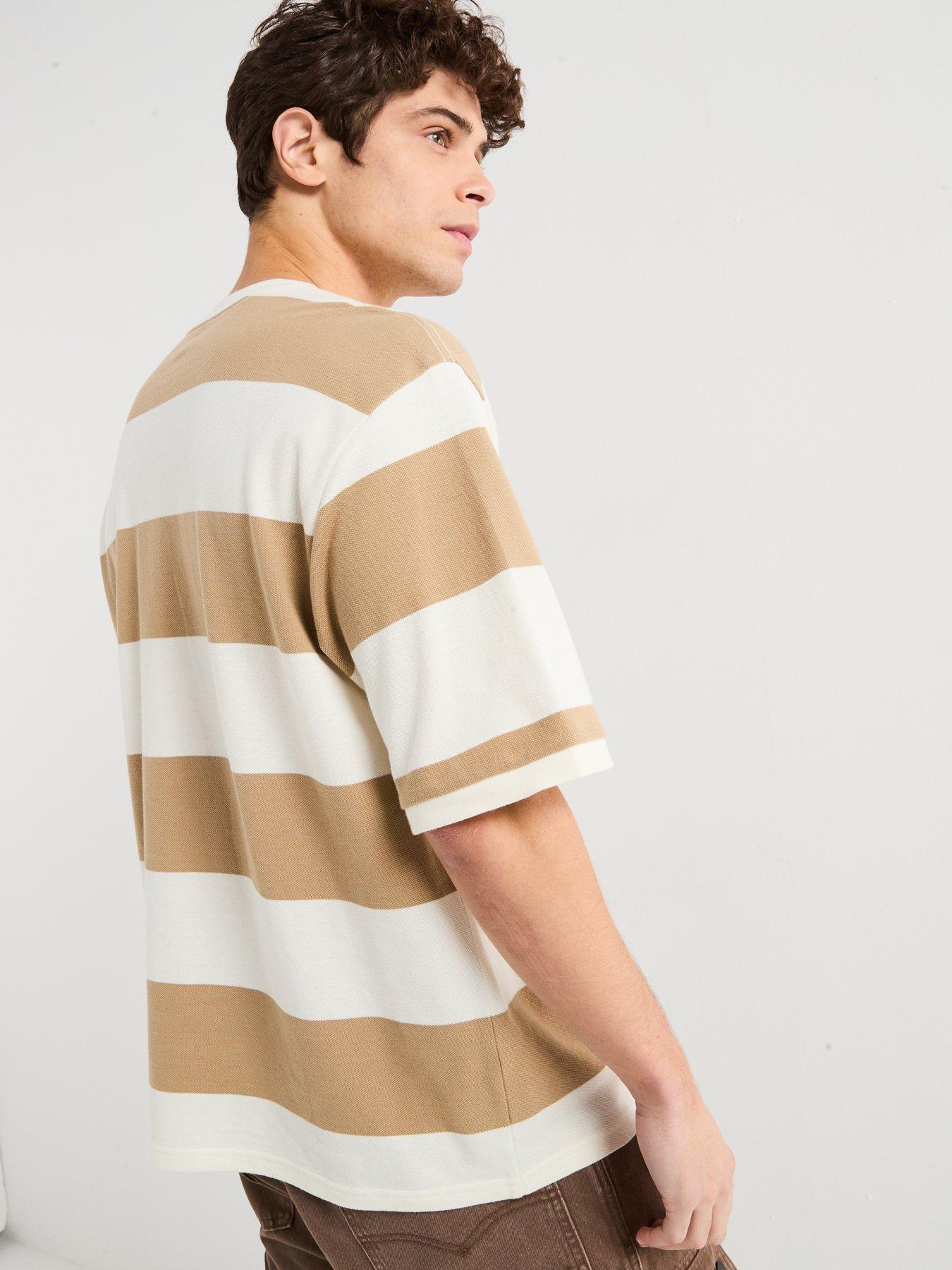 Image 2 of 6 of Levi's Pique Short Sleeve T-shirt- White