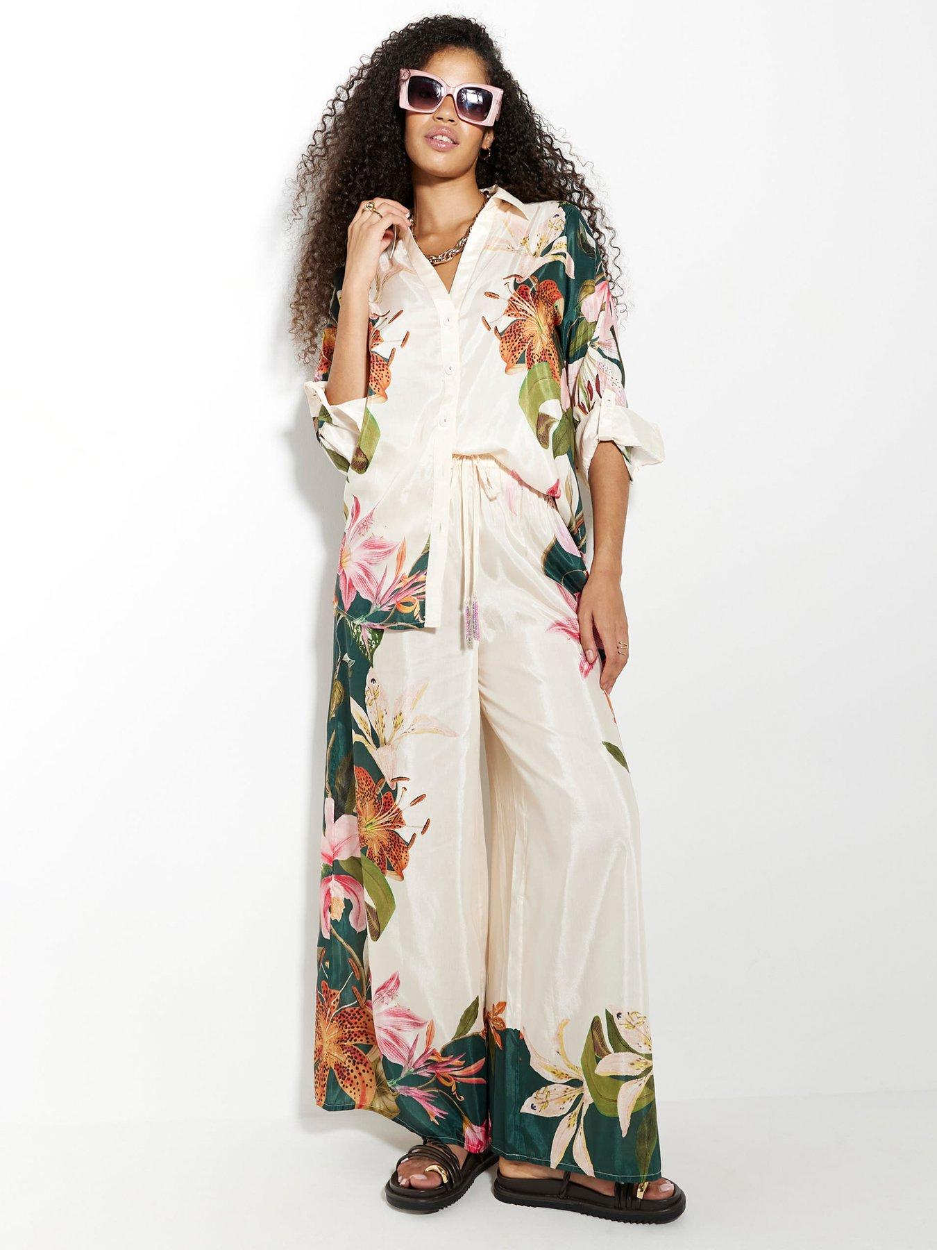 undefined Botanical Print Beach Shirt - Cream