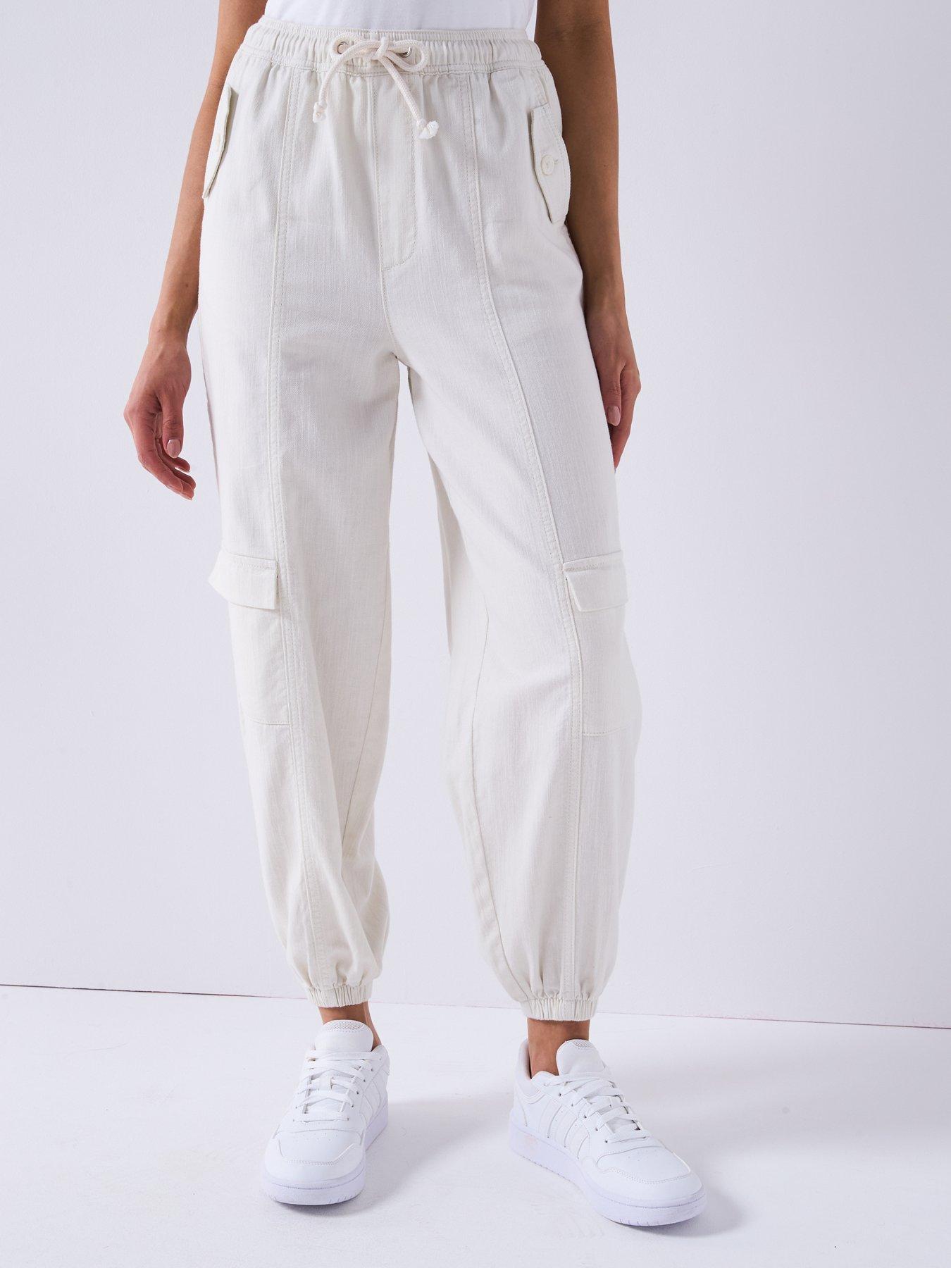 undefined Textured Cargo Joggers - White