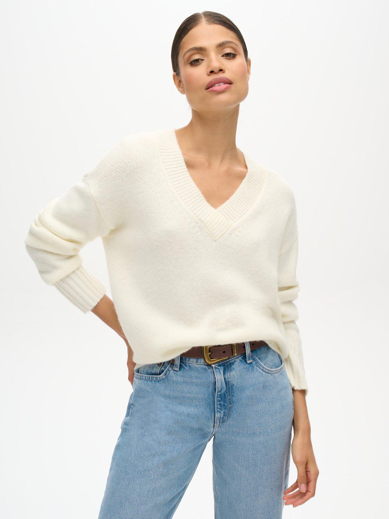 undefined Essential V Neck Jumper - White