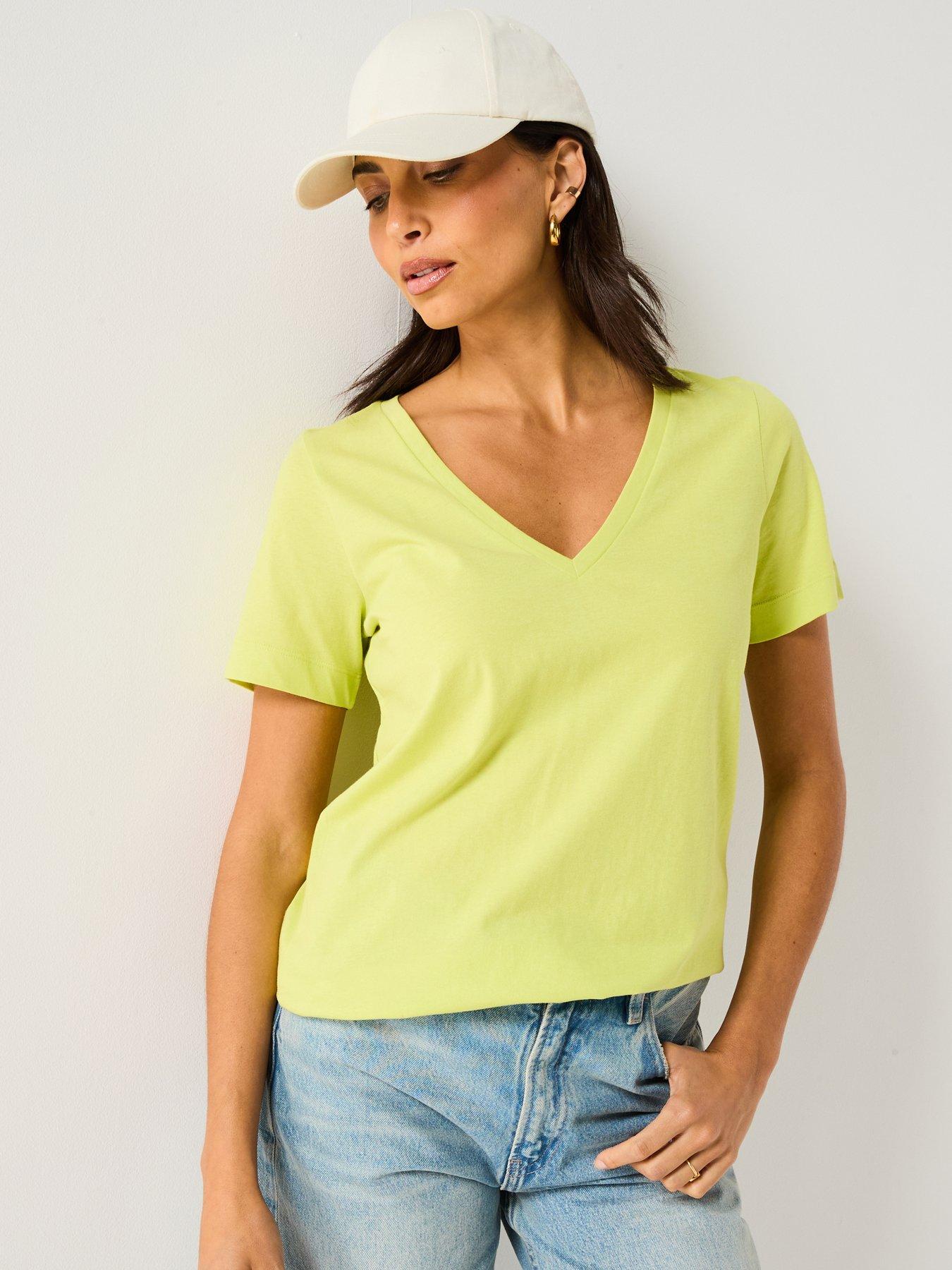undefined The Essential V Neck T-Shirt - Green
