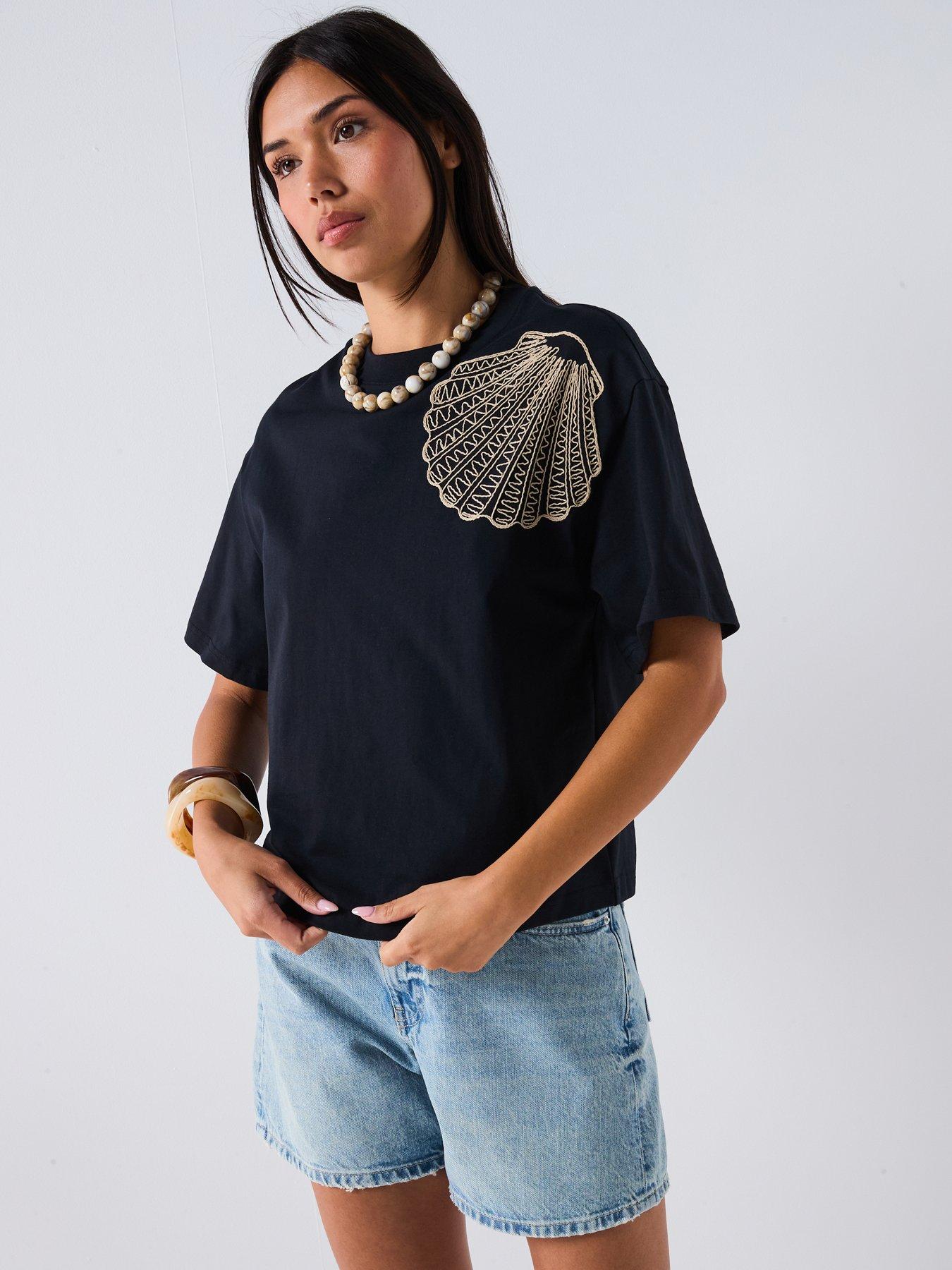 undefined embroidered palm tree tshirt