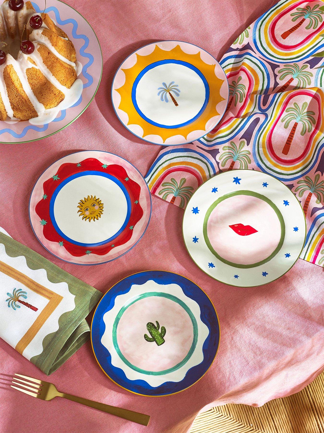undefined Electric Coast Set Of 4 Icon Cake Plates
