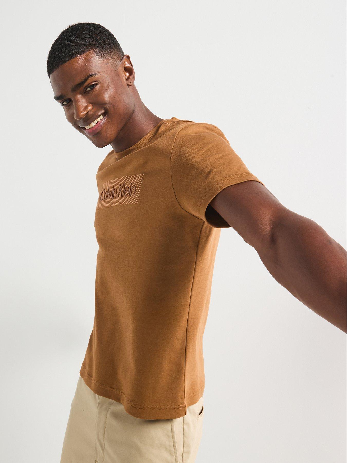 undefined Textured Embroidered T-Shirt - Brown