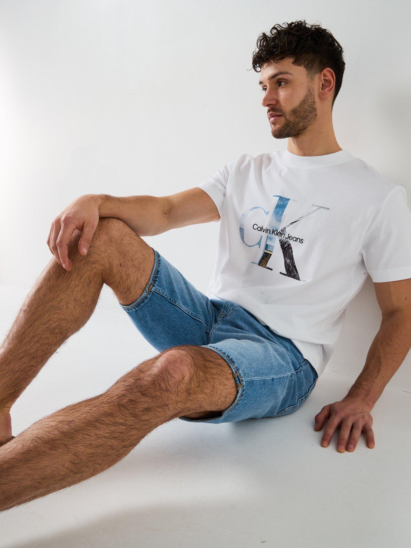 Image 4 of 6 of Calvin Klein Jeans Regular Short 5 Pocket Shorts - Blue