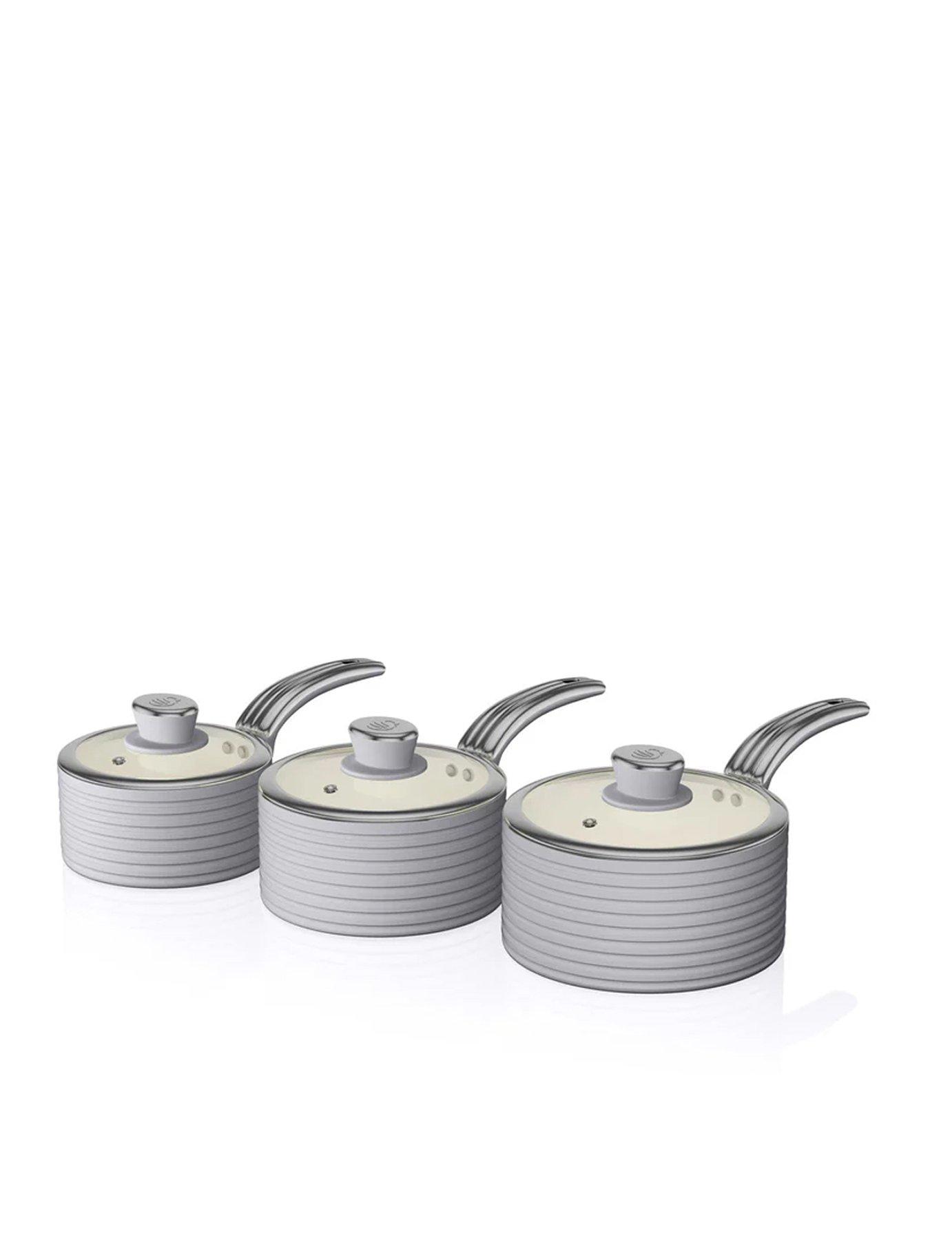 Image 2 of 4 of Swan Retro 3 Piece Saucepan Set