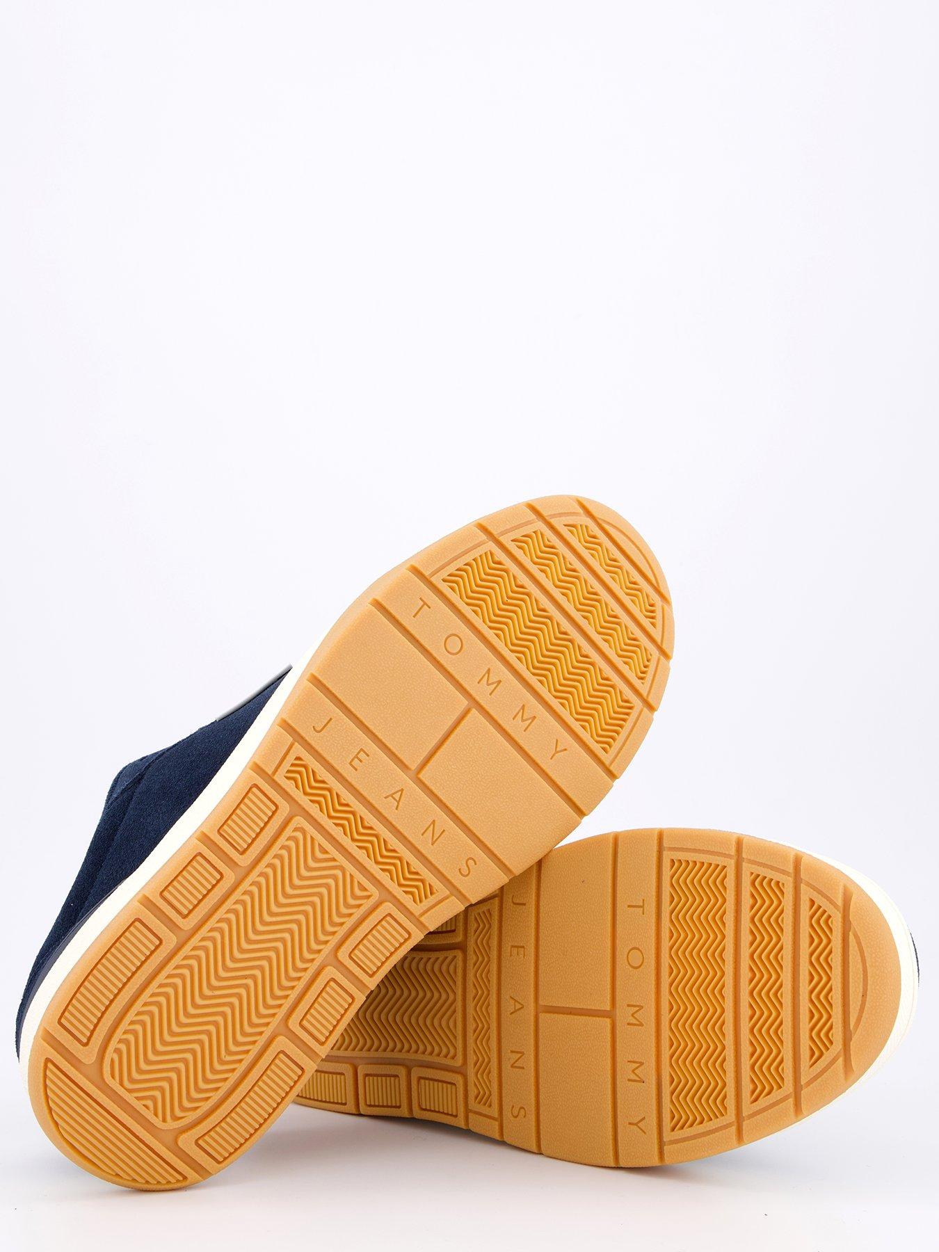 Image 4 of 7 of Tommy Jeans Skater Sneaker Trainer - Navy