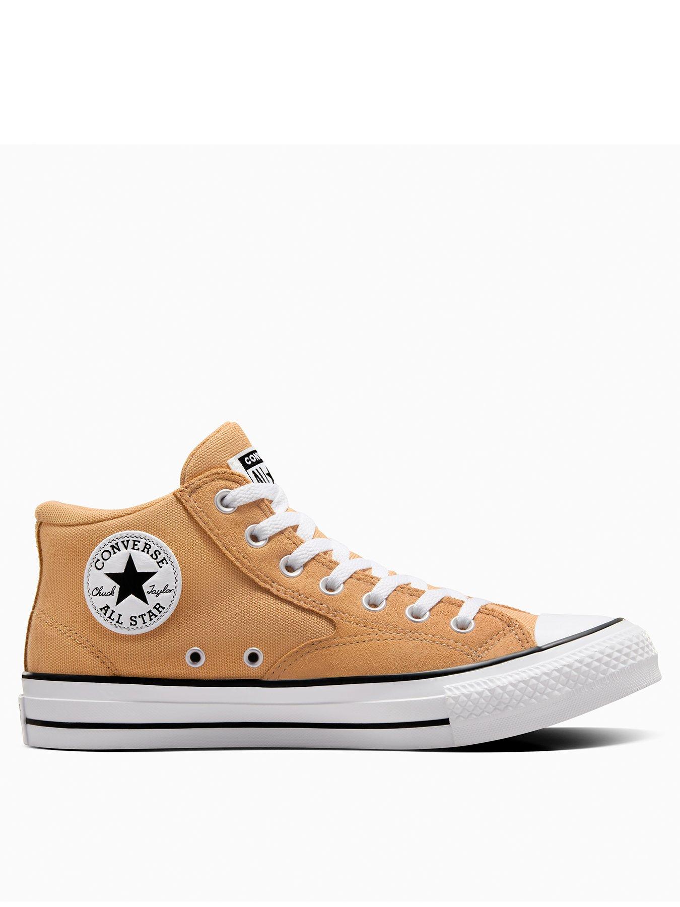 undefined Men's Chuck Taylor All Star Malden Street Canvas Trainers - Beige