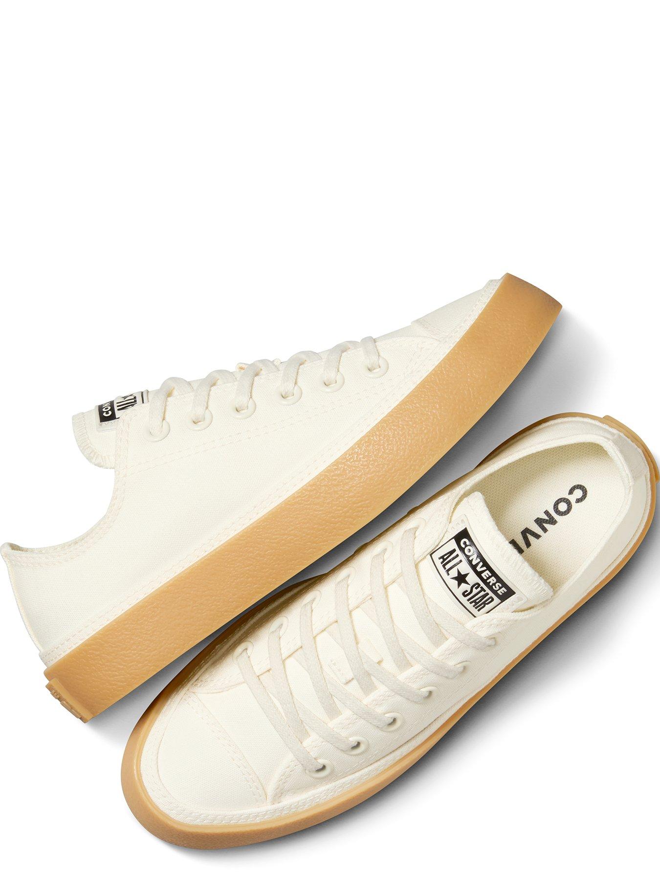 Converse Womens Chuck Taylor All Star Ox Low Top Canvas- Ecru Very