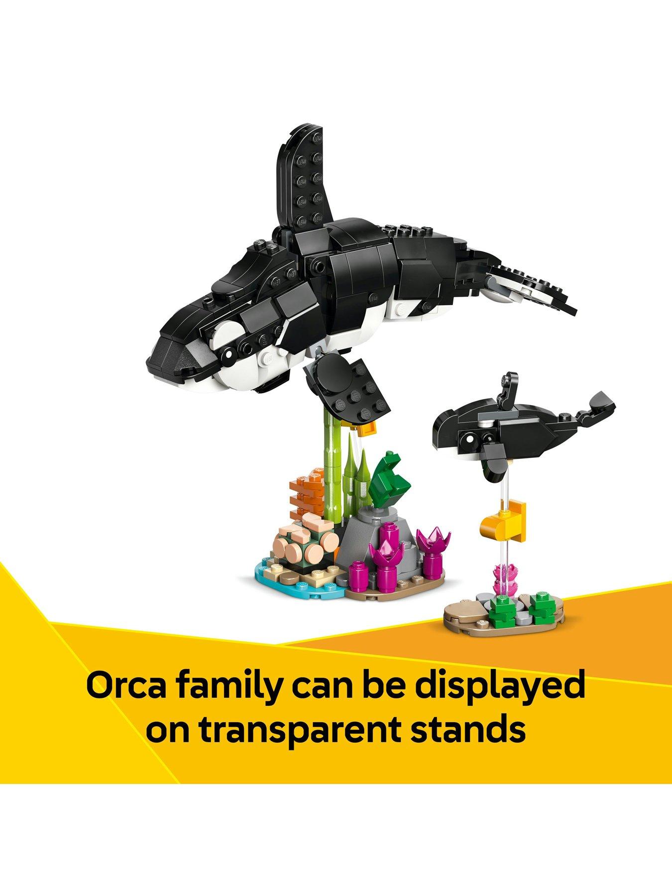 Image 4 of 8 of LEGO Creator 3-in-1 Wild Animals: Panda Family 31165