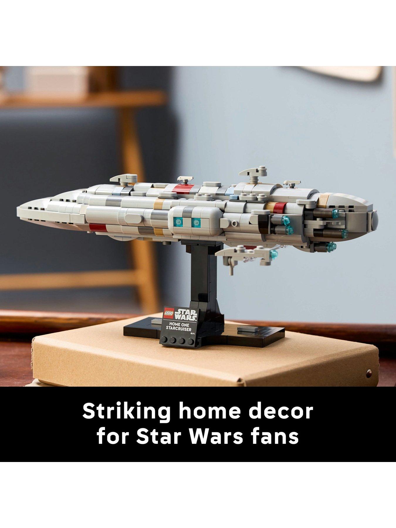 Image 6 of 8 of LEGO Star Wars Home One Starcruiser 75405