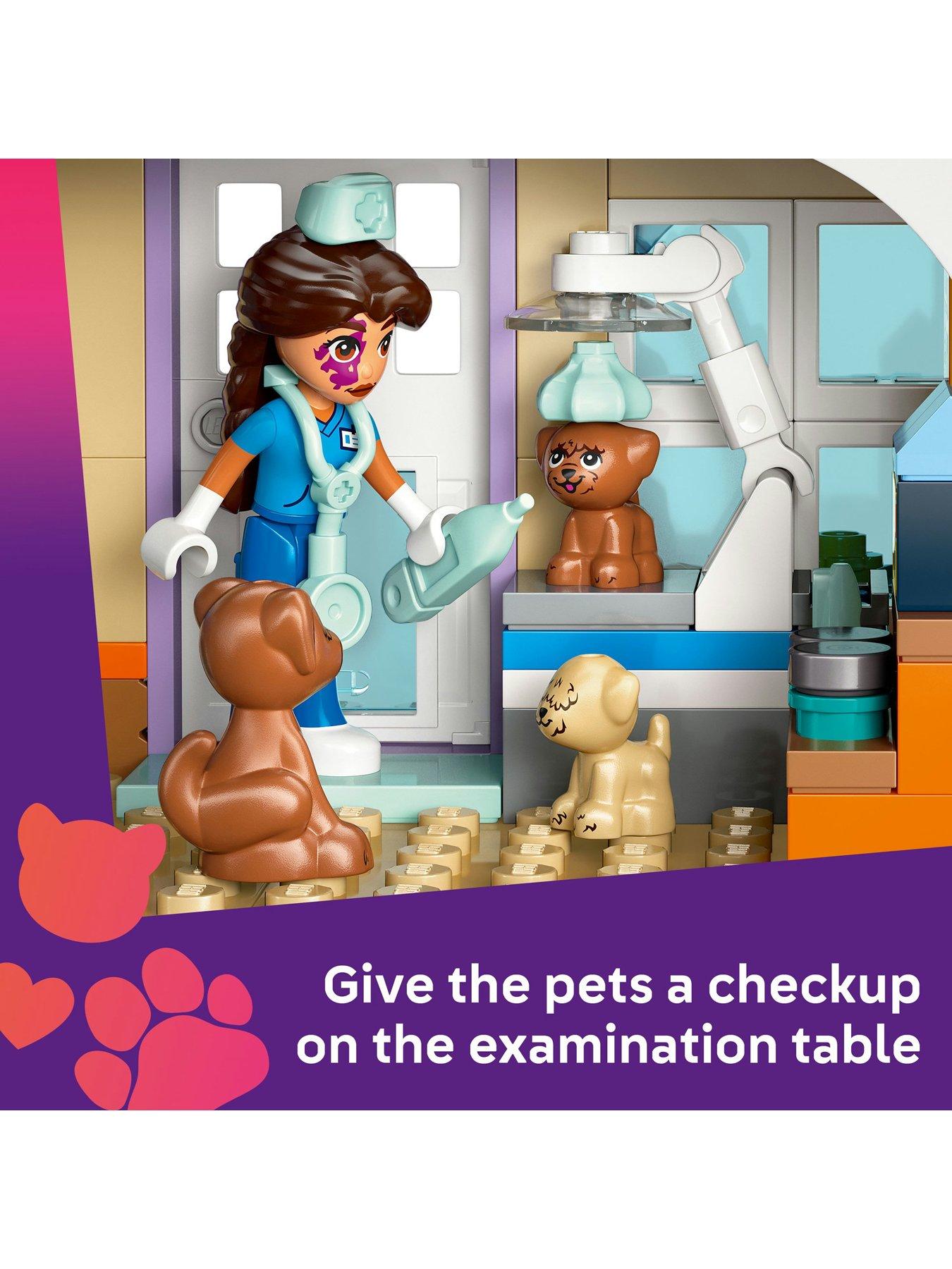 LEGO Friends Horse and Pet Vet Clinic Set 42651 Very