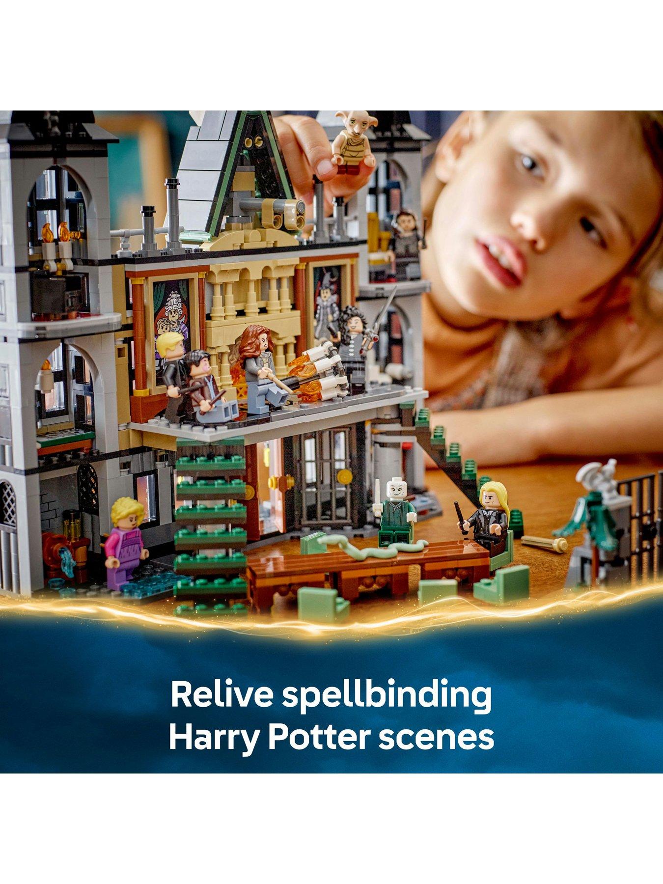 Image 6 of 8 of LEGO Harry Potter Malfoy Manor 76453