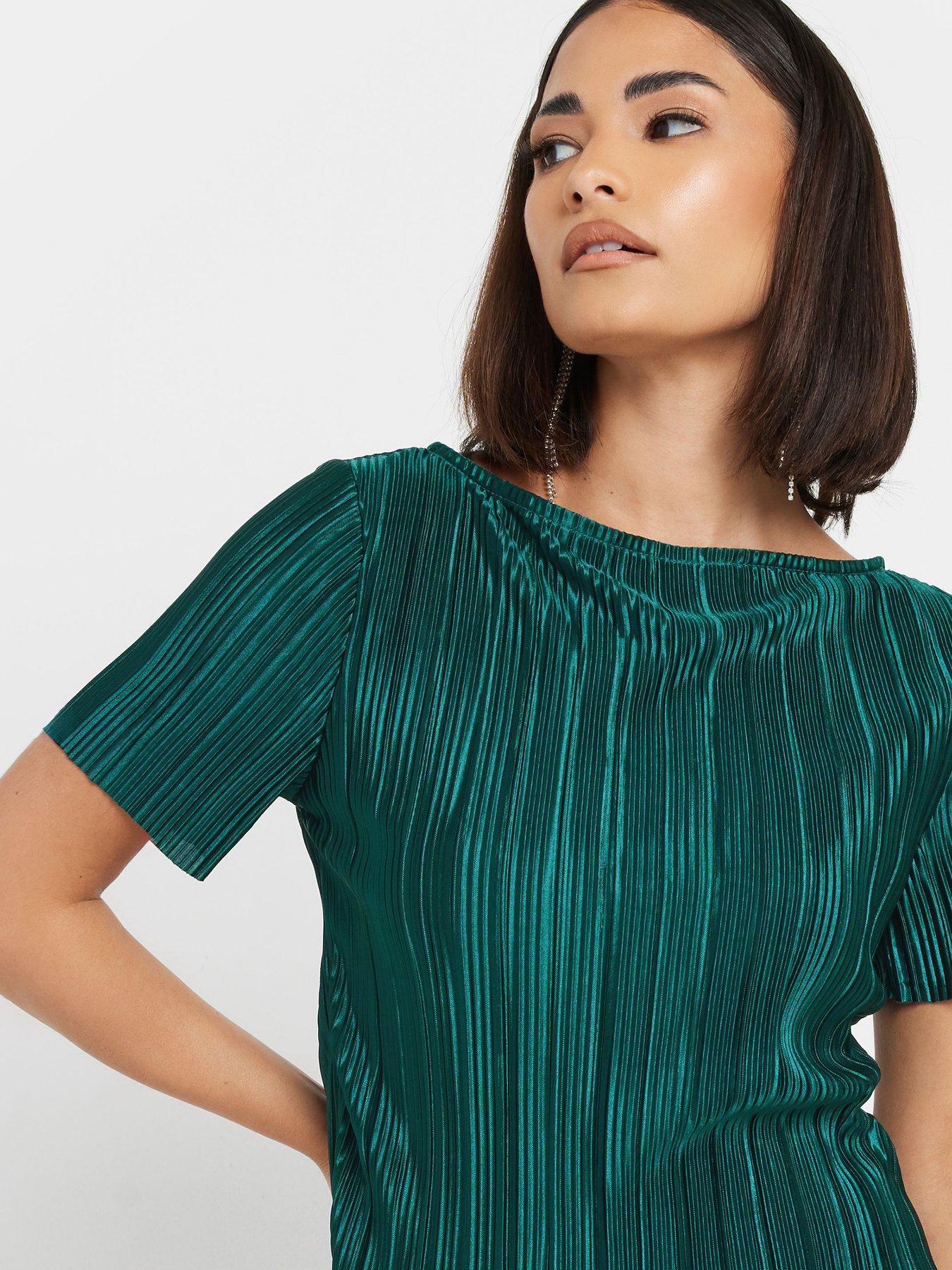 Image 4 of 4 of PixieGirl Petite Short Sleeve Plisse Top - Green