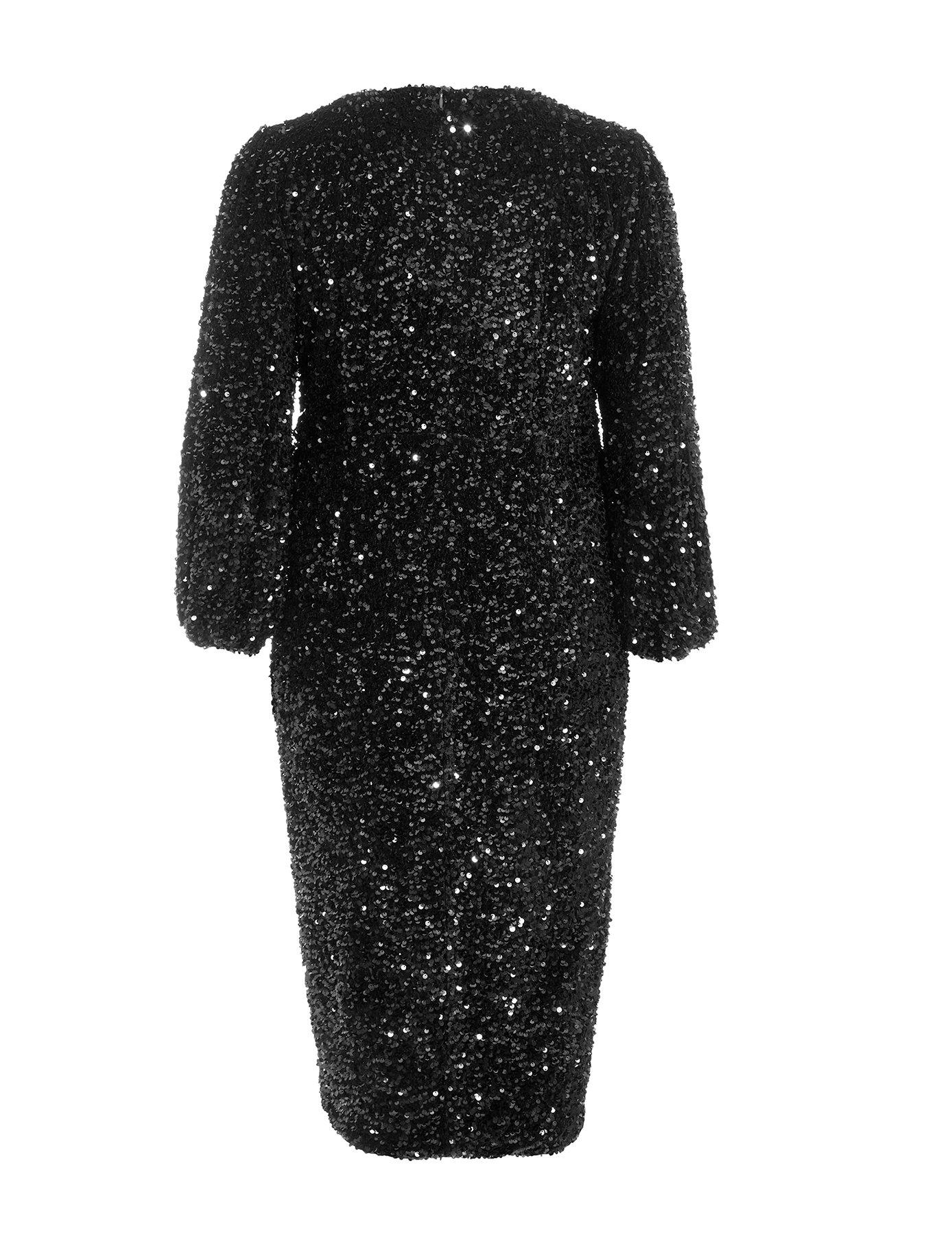 Image 5 of 6 of Quiz Curve Black Sequin Midi Dress