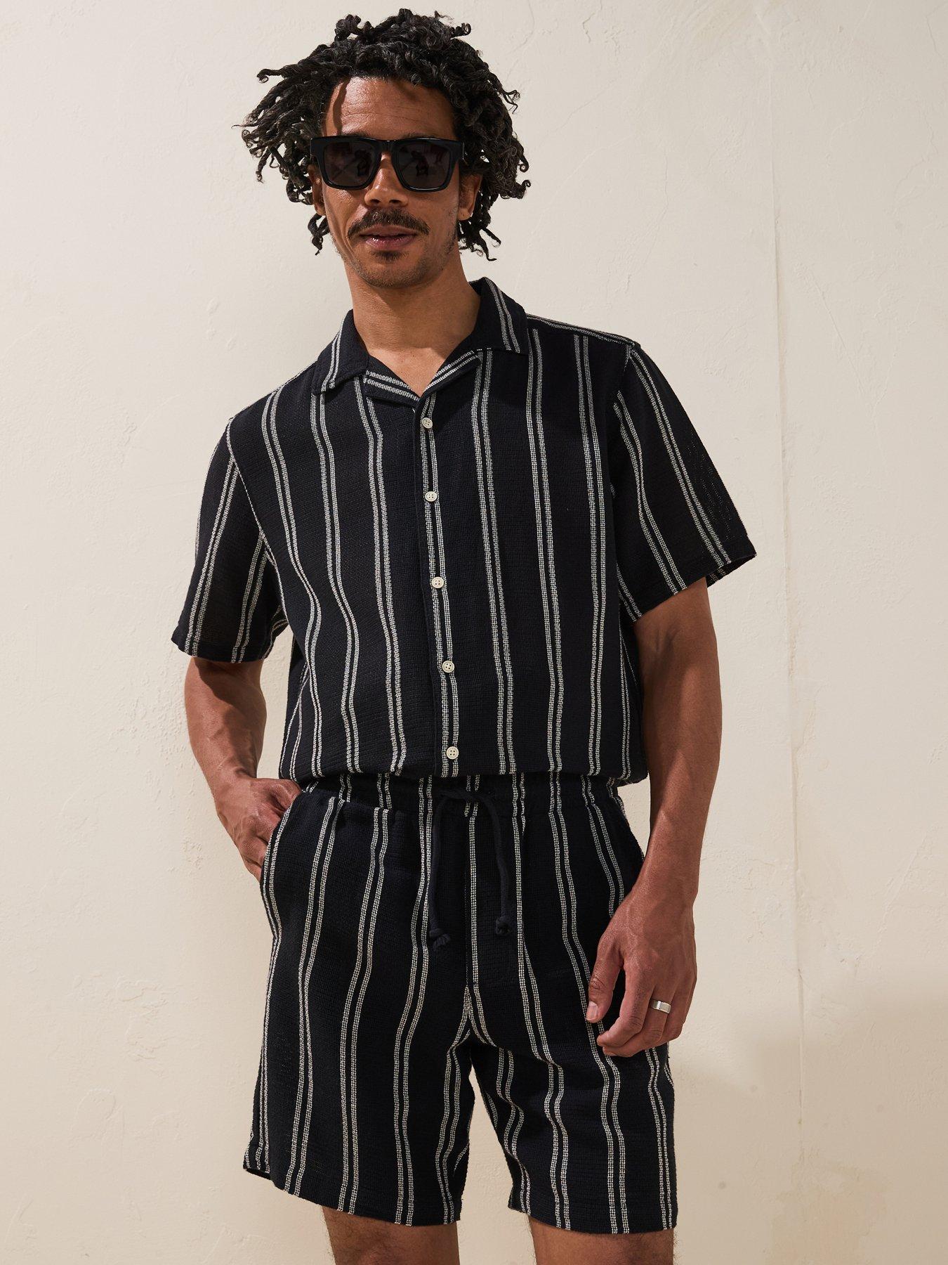 undefined Trev Life Reg Struc Stripe Shorts - Dark Navy