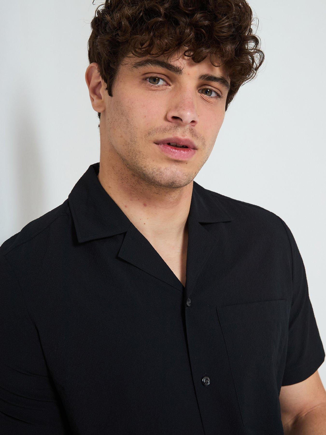 Image 6 of 6 of HUGO Ellino Relaxed Seersucker Short Sleeve Shirt - Black