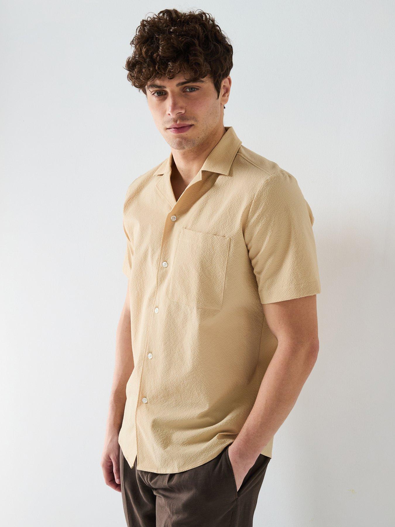 undefined Ellino Relaxed Seersucker Short Sleeve Shirt - Beige
