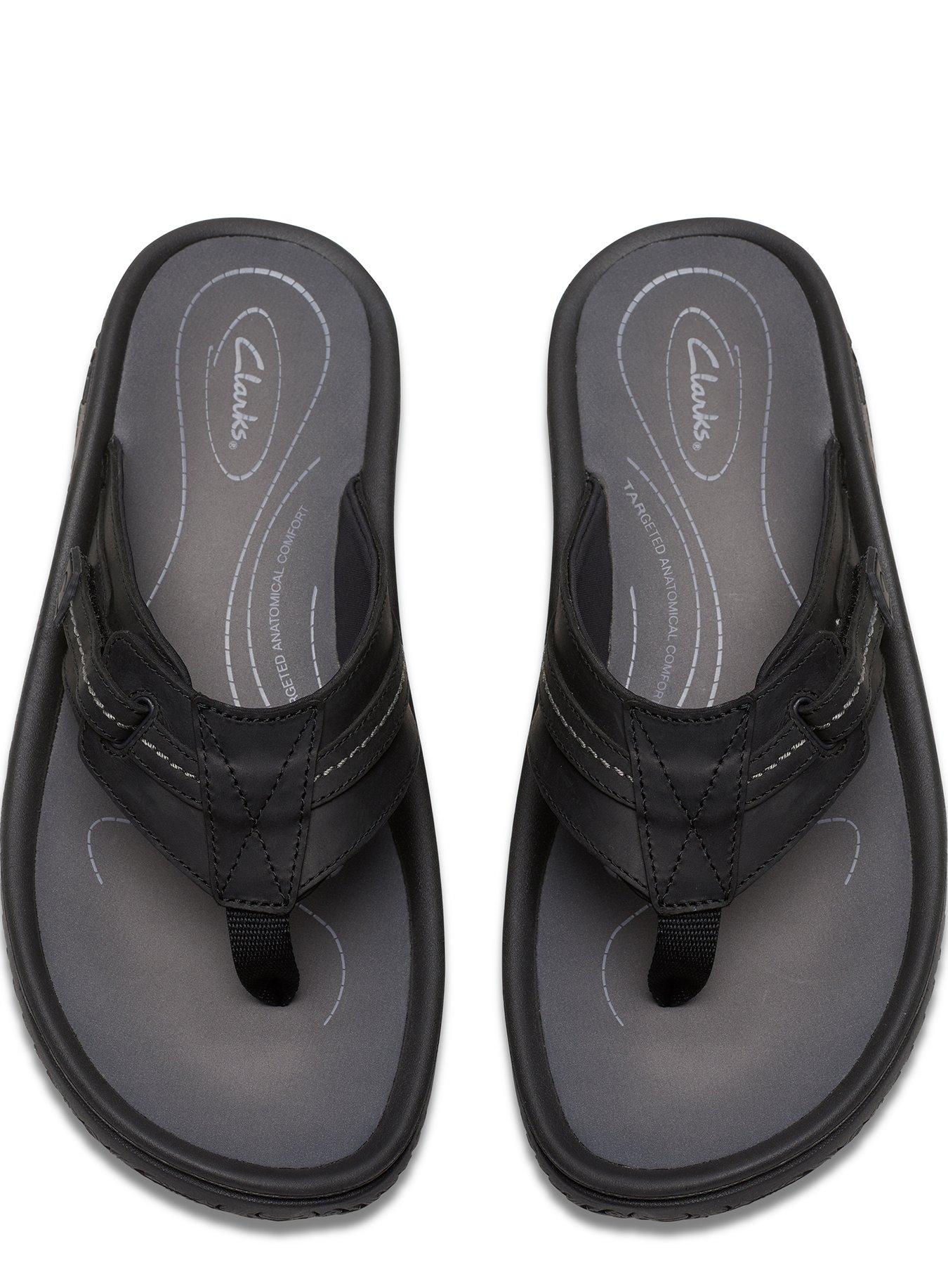 Image 4 of 7 of Clarks Wesley Sun Flip Flop