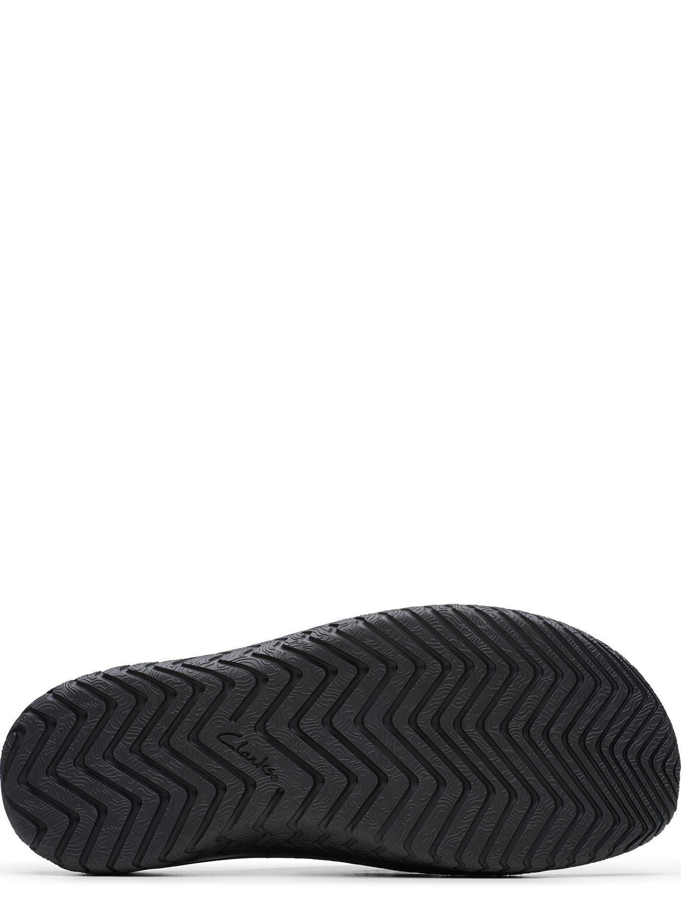 Image 5 of 7 of Clarks Wesley Sun Flip Flop