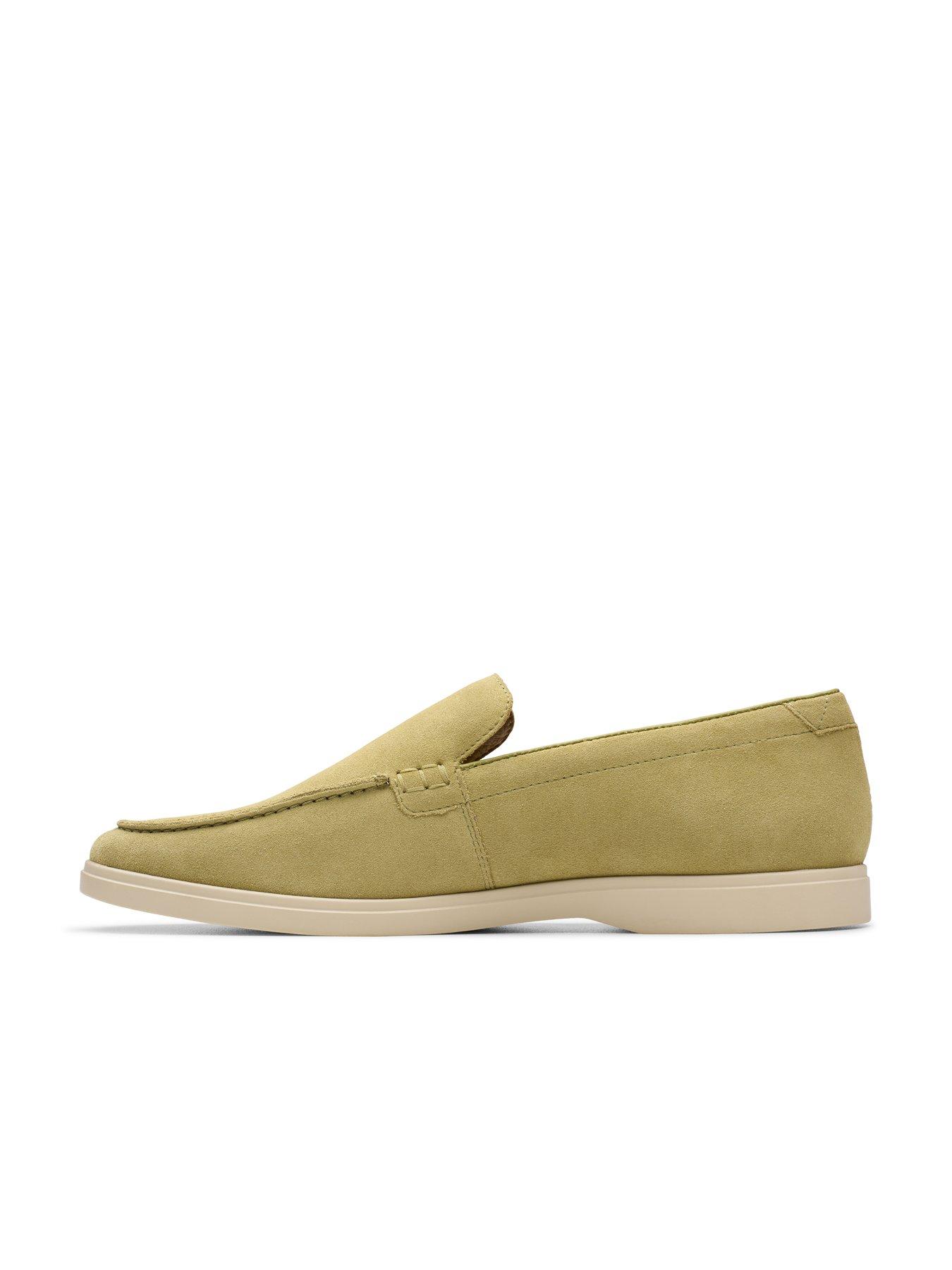 Image 6 of 7 of Clarks Torford Easy Loafer