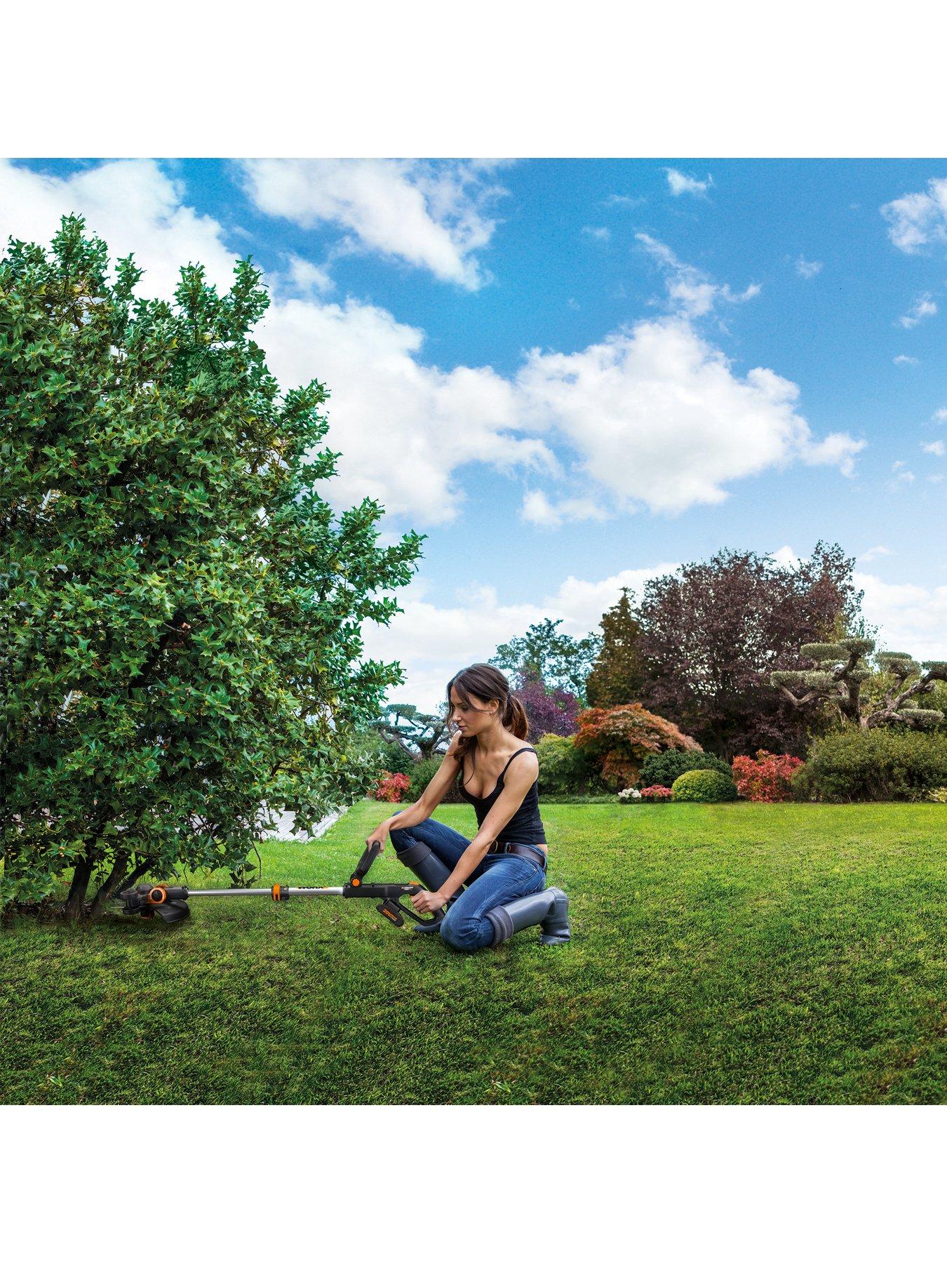 Image 7 of 8 of Worx 20V PowerShare 30cm Cordless Grass Trimmer with x1 2.0Ah Battery &amp; Charger