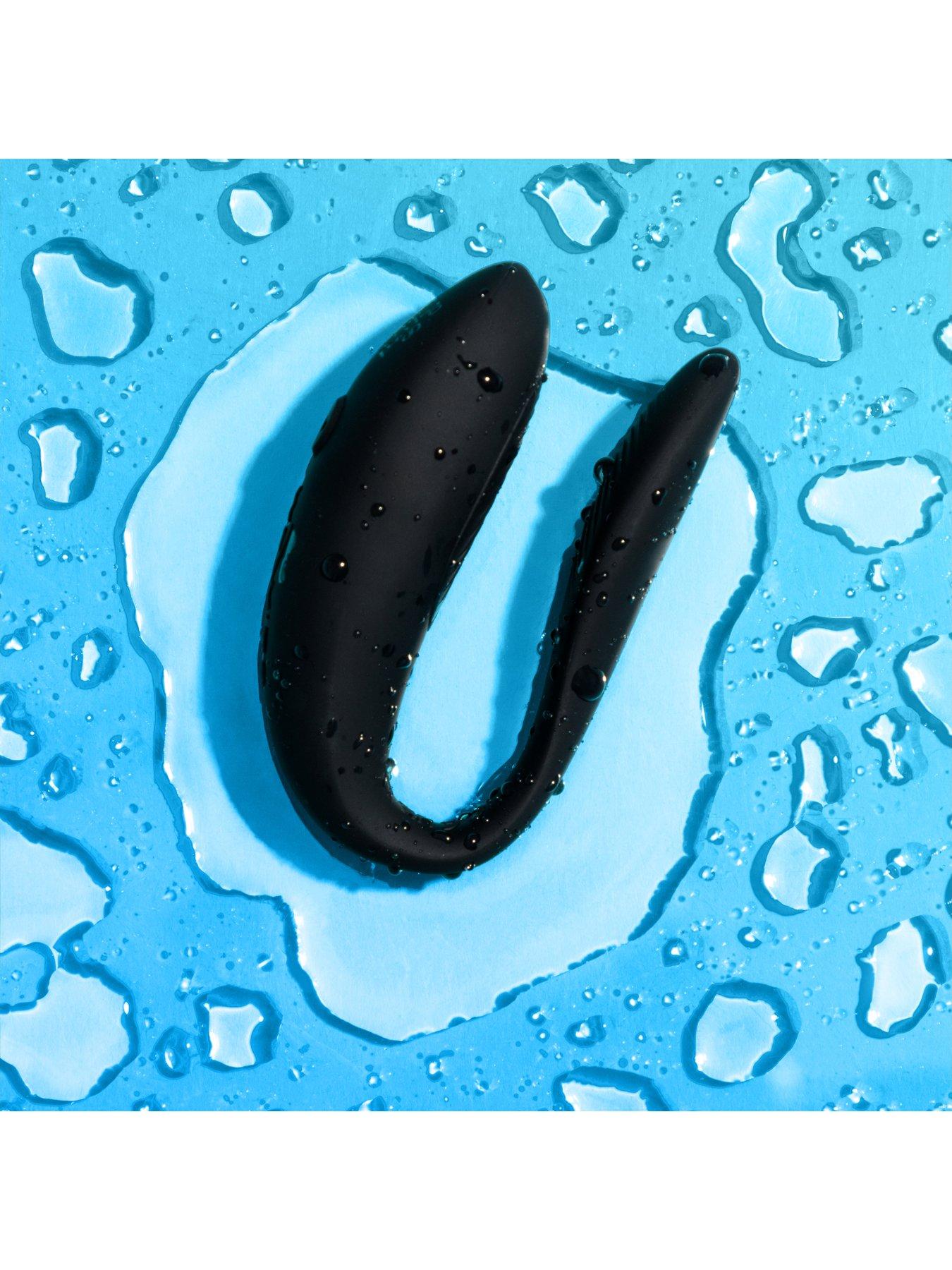 Image 2 of 8 of Lovehoney Fifty Shades of Grey X We-Vibe Moving As One Couples Kit