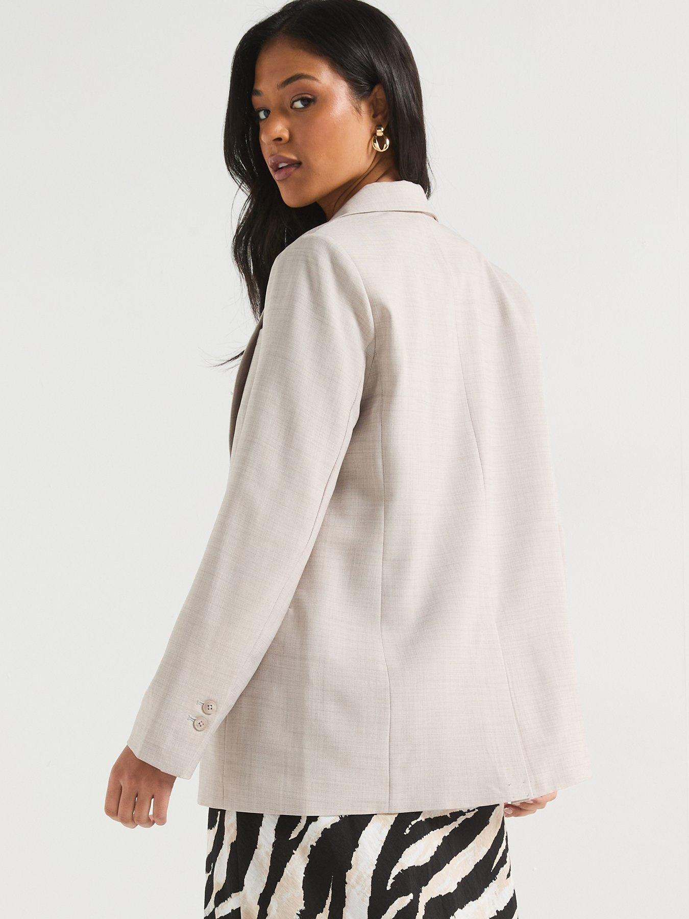 Image 2 of 5 of Vero Moda Cassidy Long Sleeve Loose Blazer - Cream