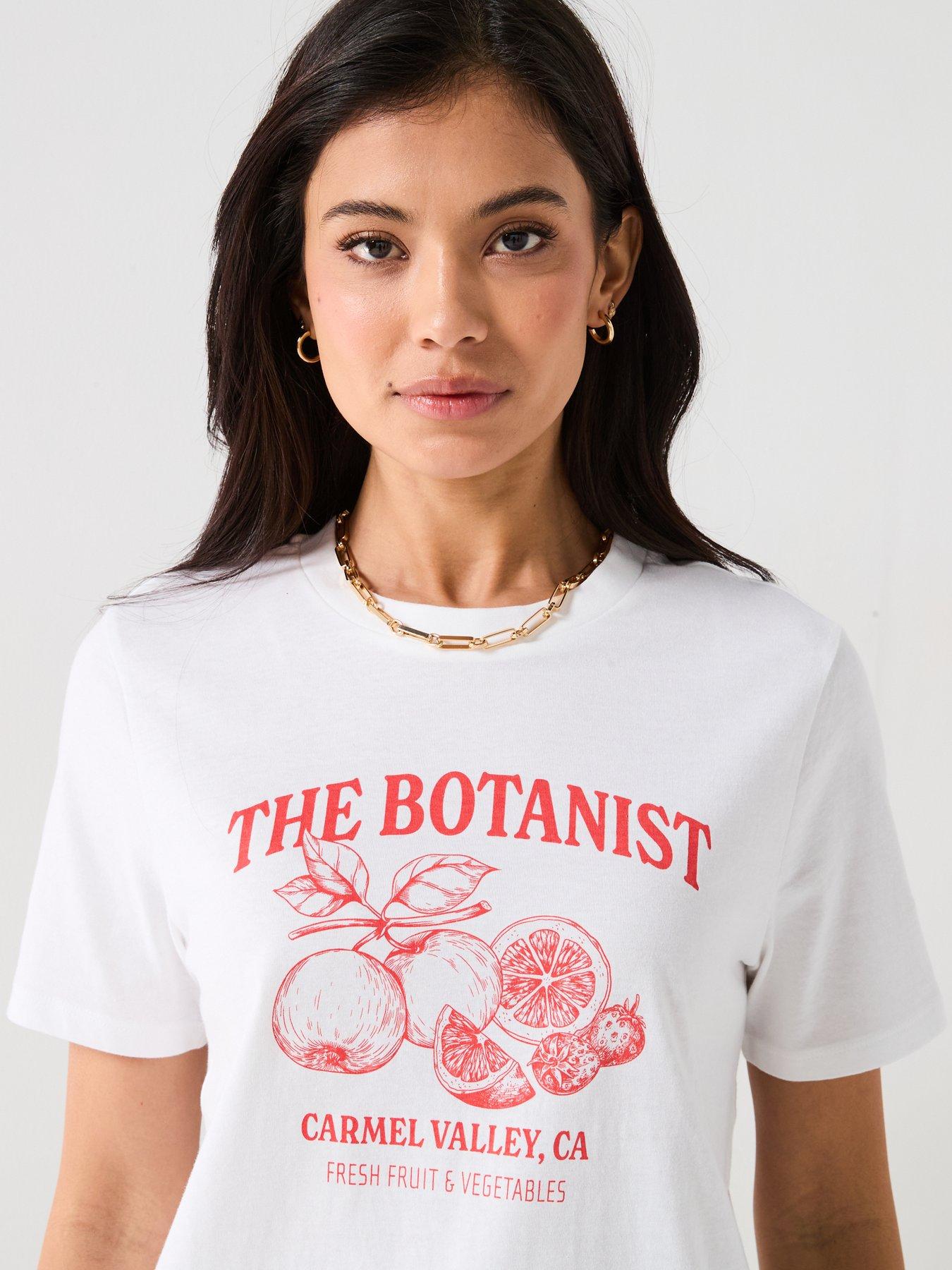 Image 5 of 5 of PIECES The Botanist Graphic T-Shirt - White
