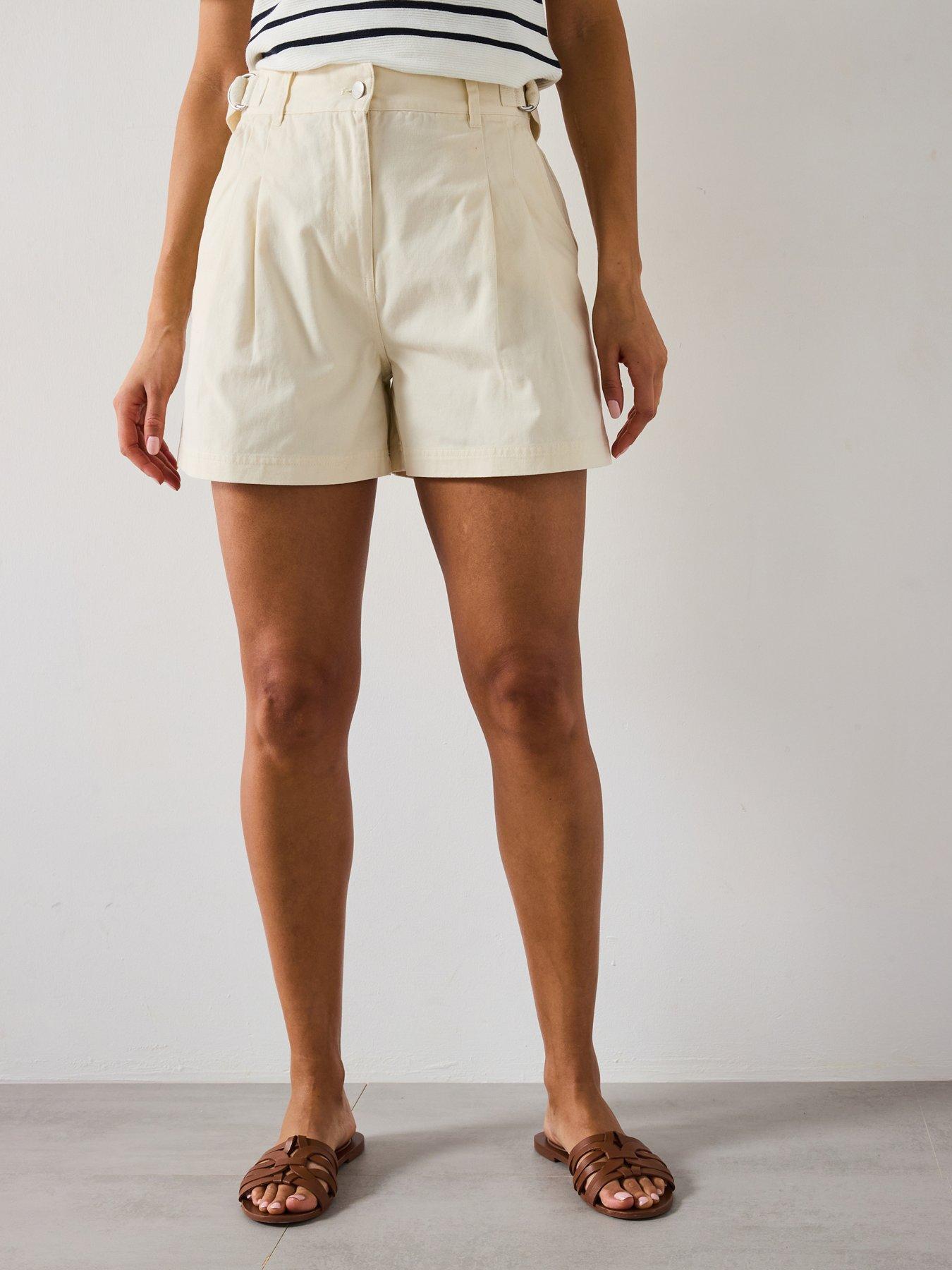 undefined Cecile Shorts - Beige