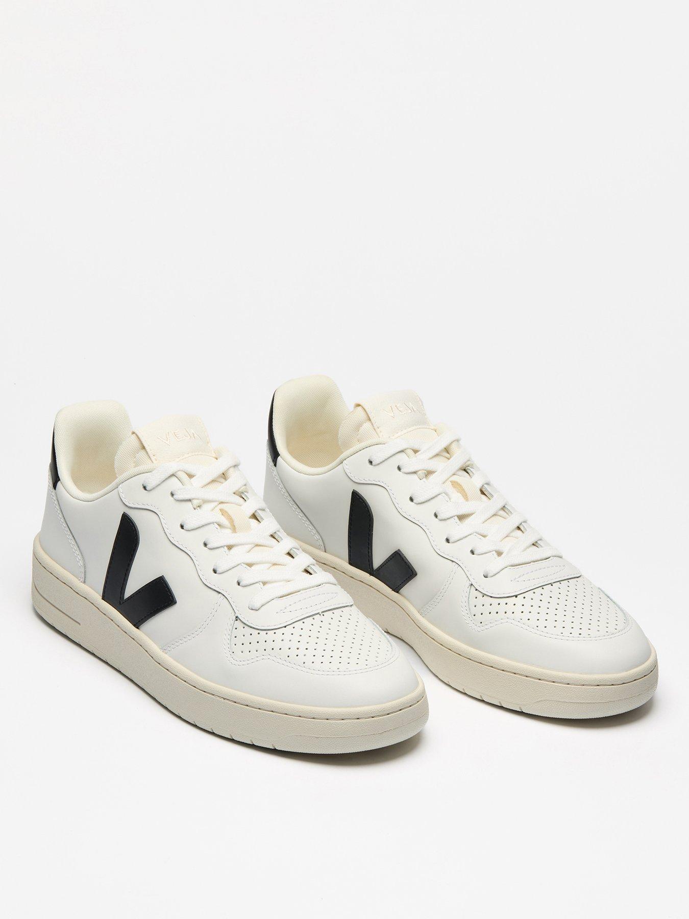 Image 2 of 4 of Veja Women's V-10 Trainers - White/Black
