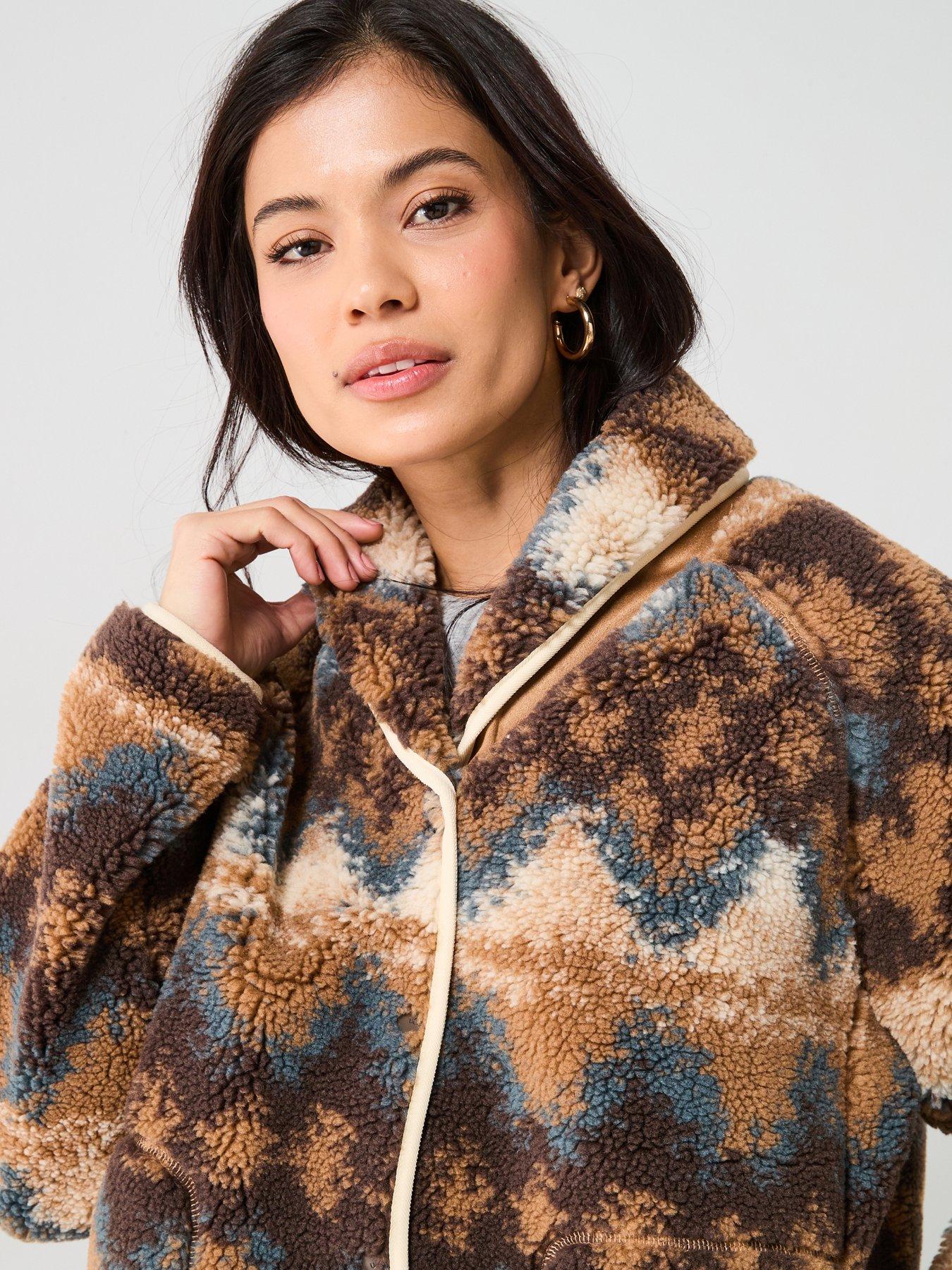 Image 5 of 6 of UGG W Elaina Uggfluff Cardigan - Brown