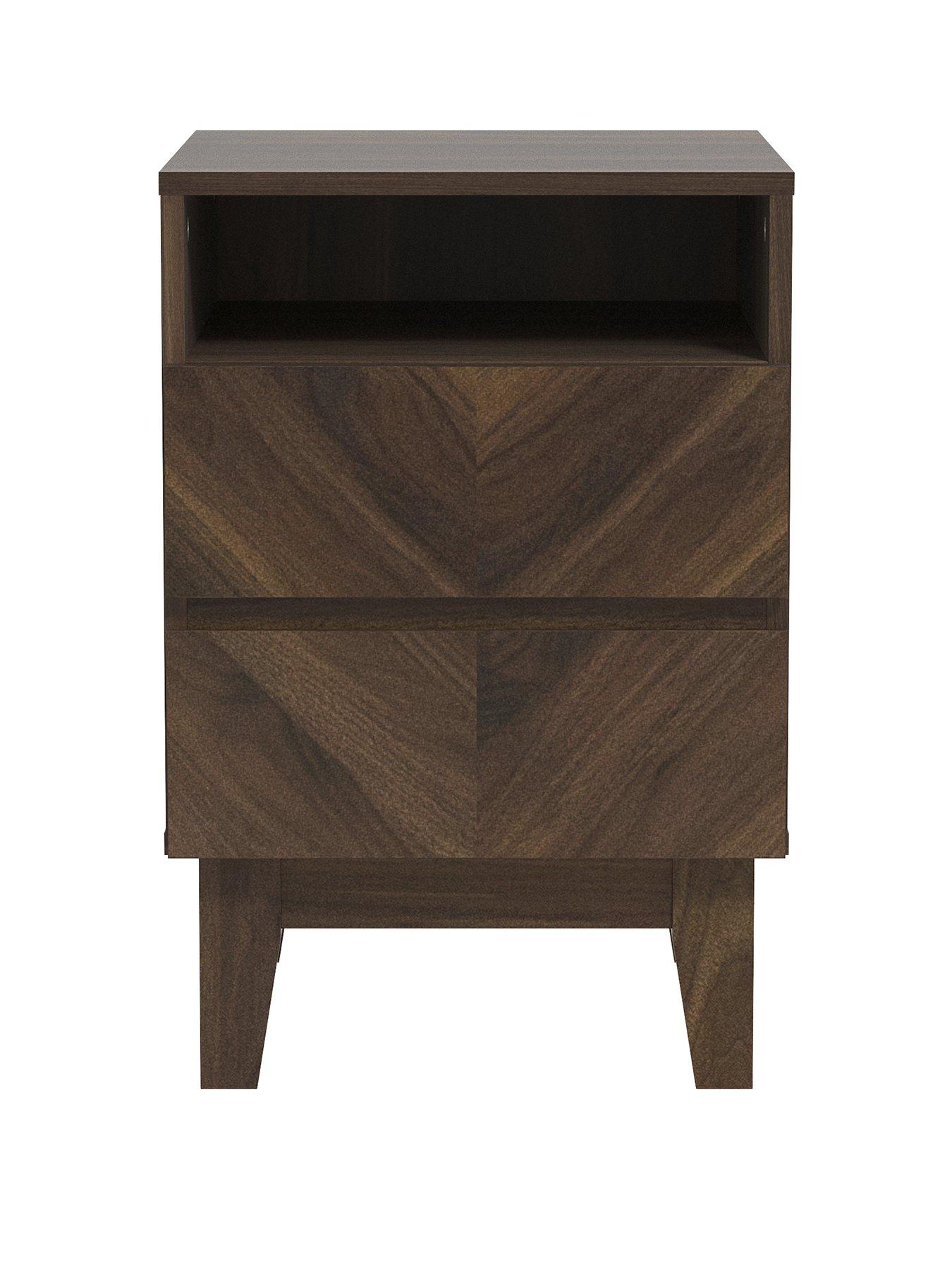 Image 2 of 7 of GFW Camborne Lamp Table