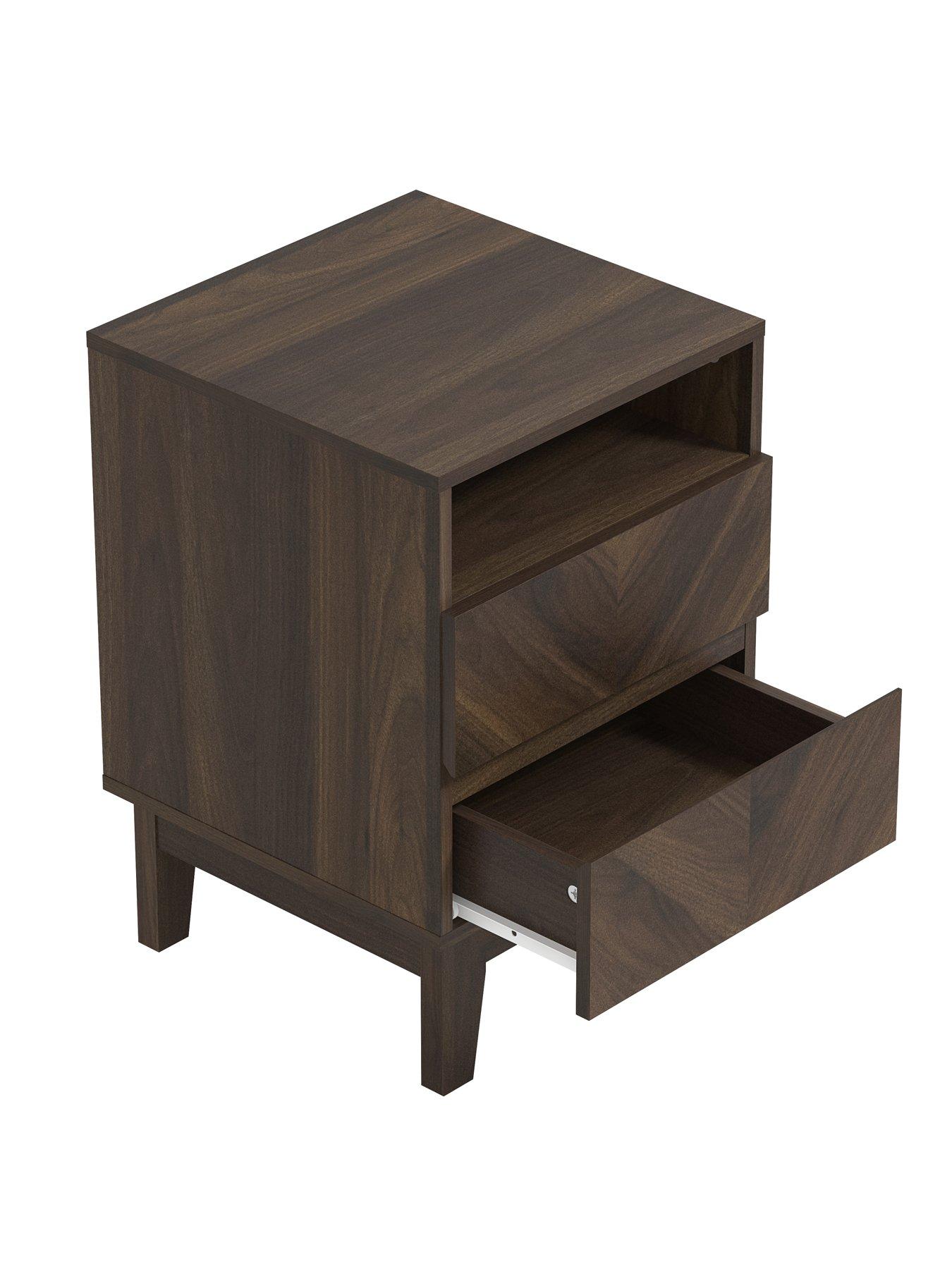 Image 4 of 7 of GFW Camborne Lamp Table
