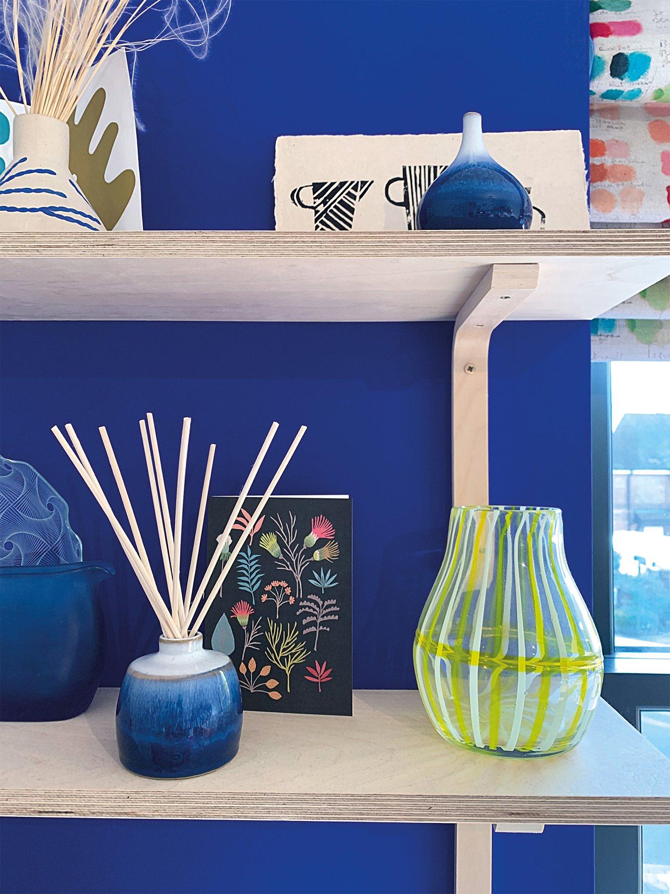 Product photograph of Denby Blue Haze Ceramic Diffuser from very.co.uk