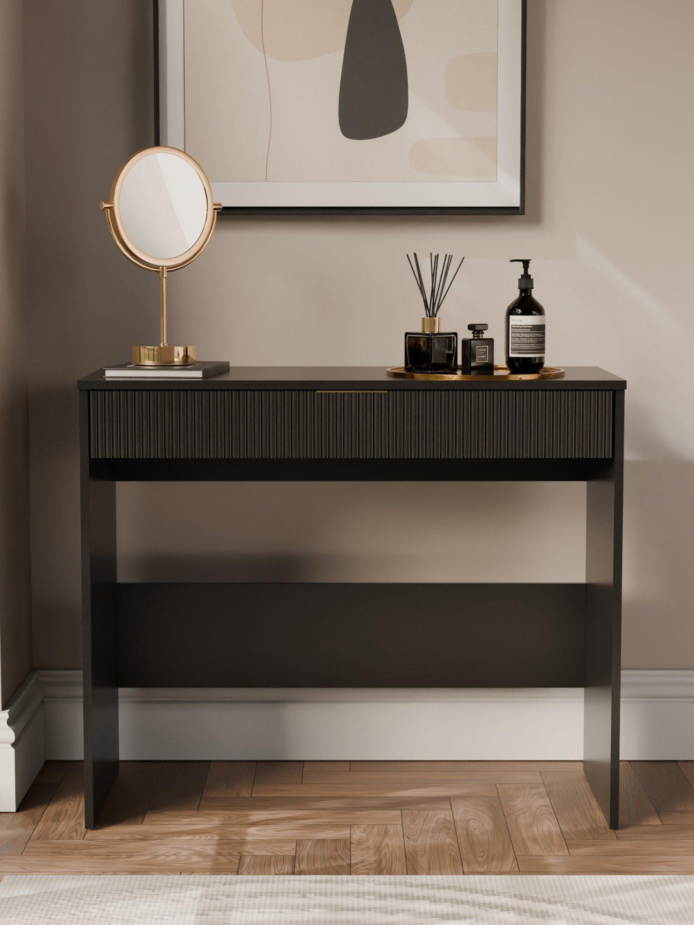 GFW Rankin Desk