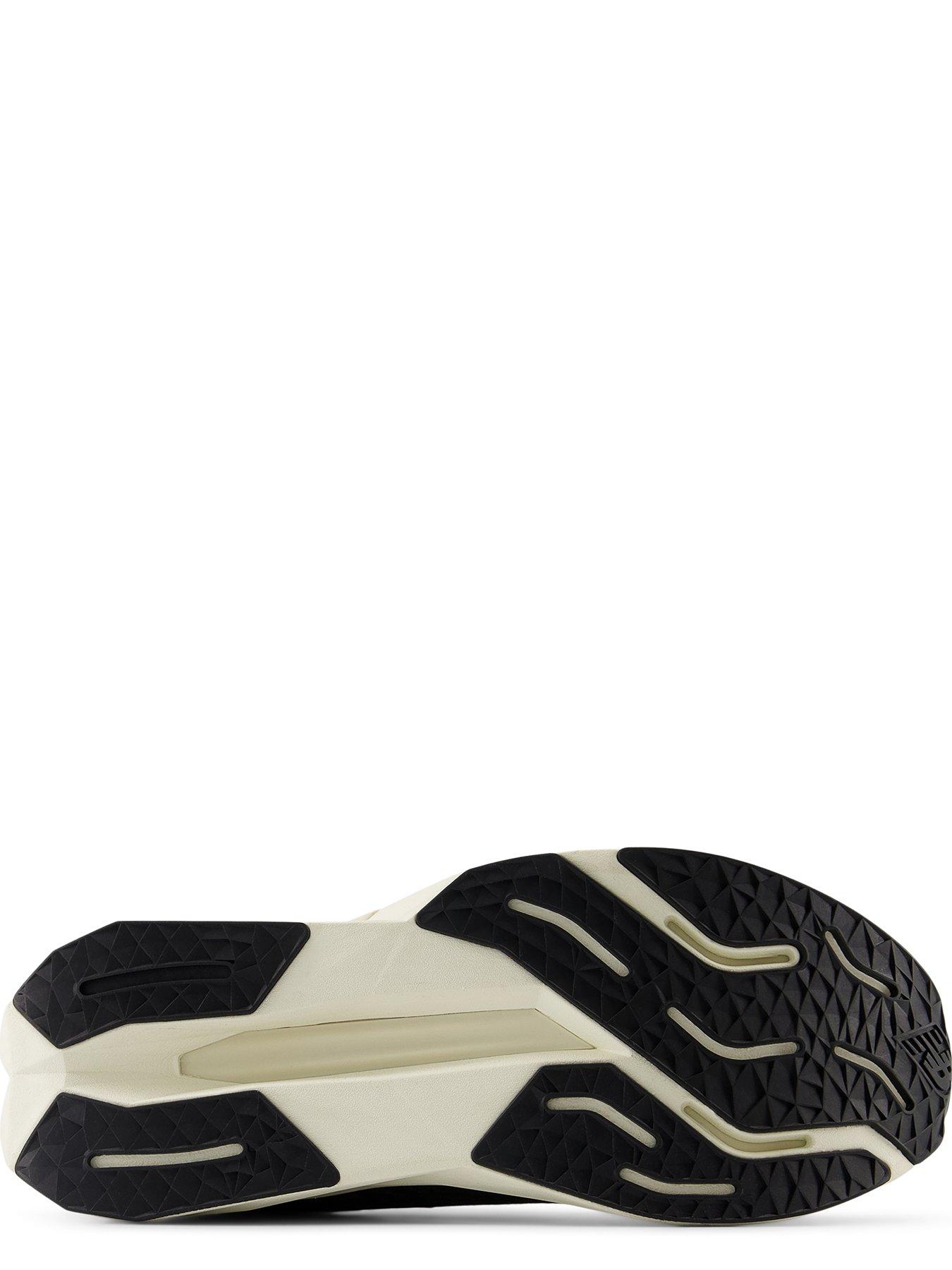 Image 5 of 7 of New Balance Mens Running Fuelcell Propel V5 Trainers - Black
