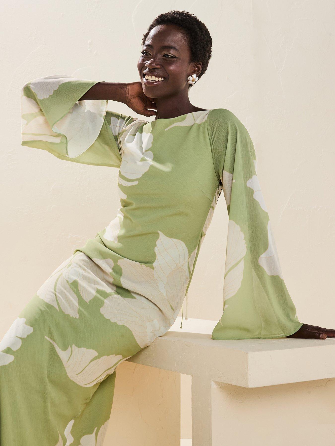 Pretty Lavish Primrose Kimono Sleeve Maxi Dress - Olive Floral | Very
