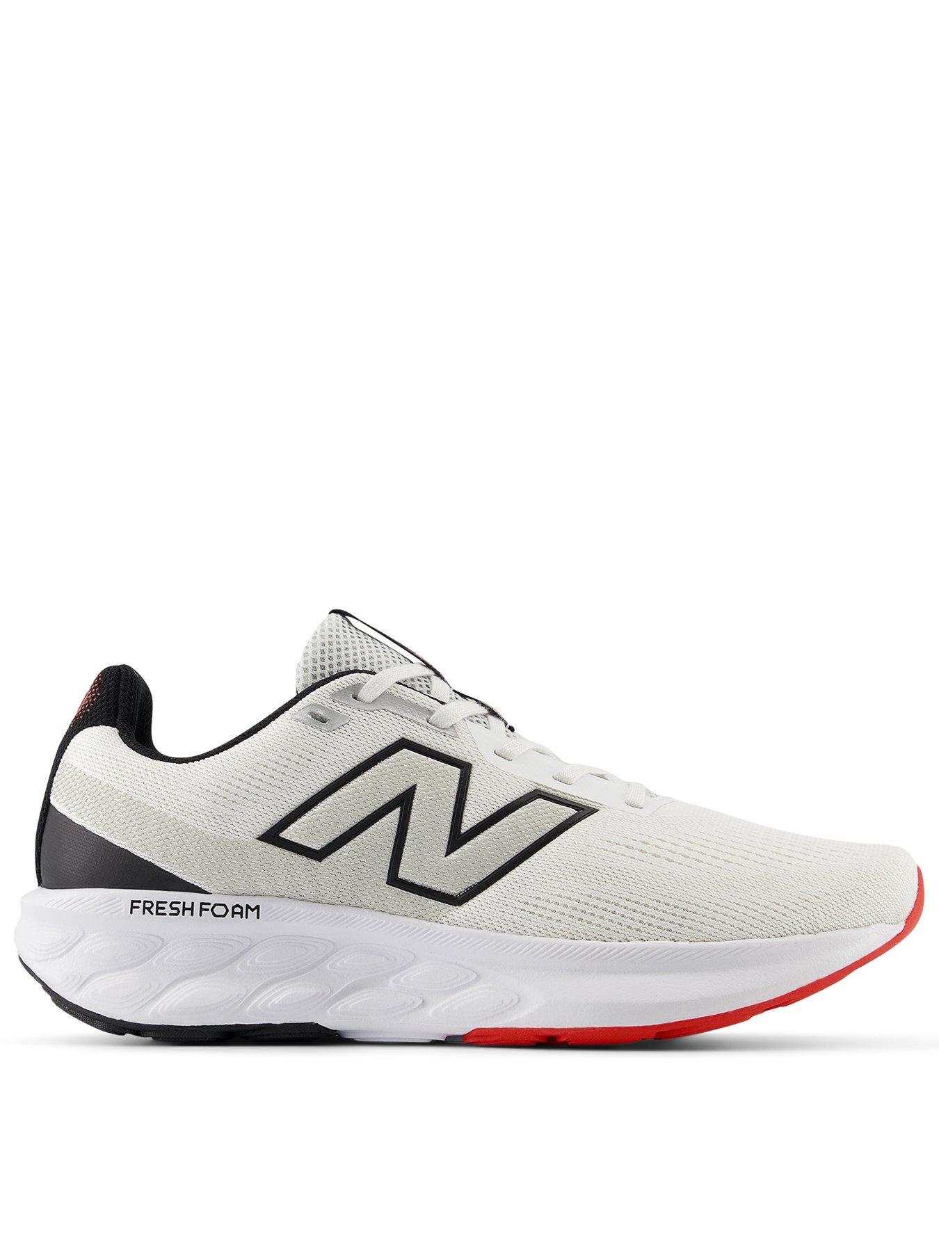 undefined Mens Running 520 V9 Trainers - White